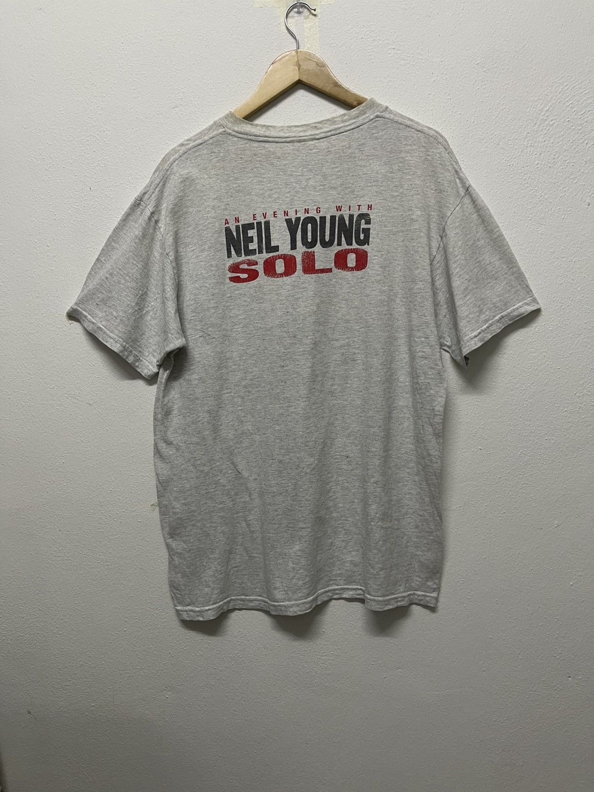Band Tees VINTAGE 1999 NEIL YOUNG “AN EVENING WITH NEIL YOUNG SOLO” Size US L / EU 52-54 / 3 - 2 Thumbnail
