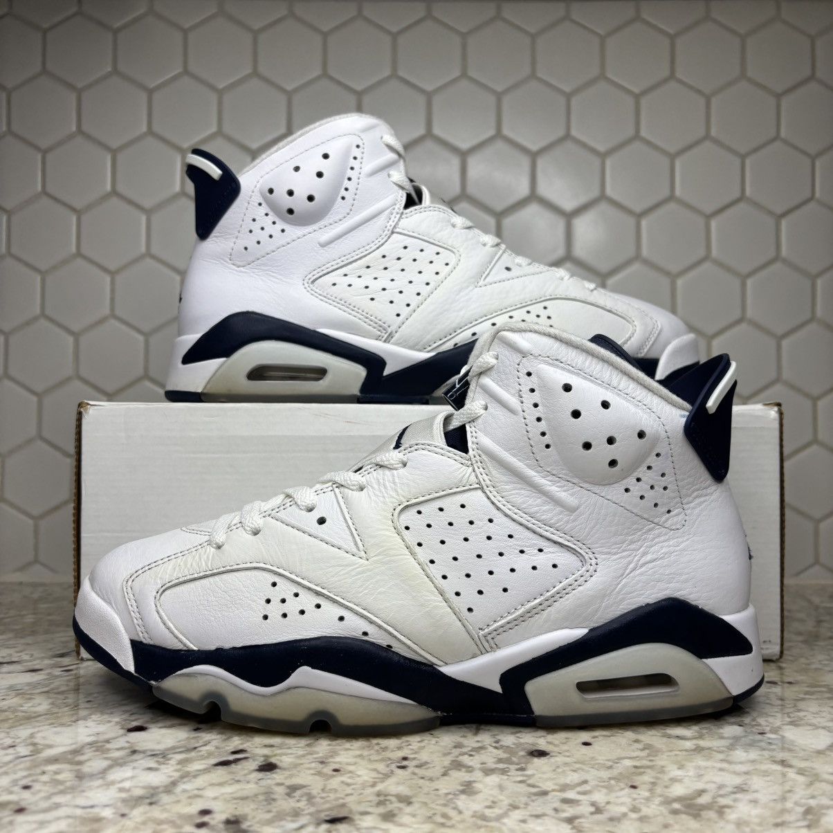 Jordan Brand Size 9.5 - Jordan 6 Retro Midnight Navy (2021) CLEAN W/Box Size US 9.5 / EU 42-43 - 1 Thumbnail