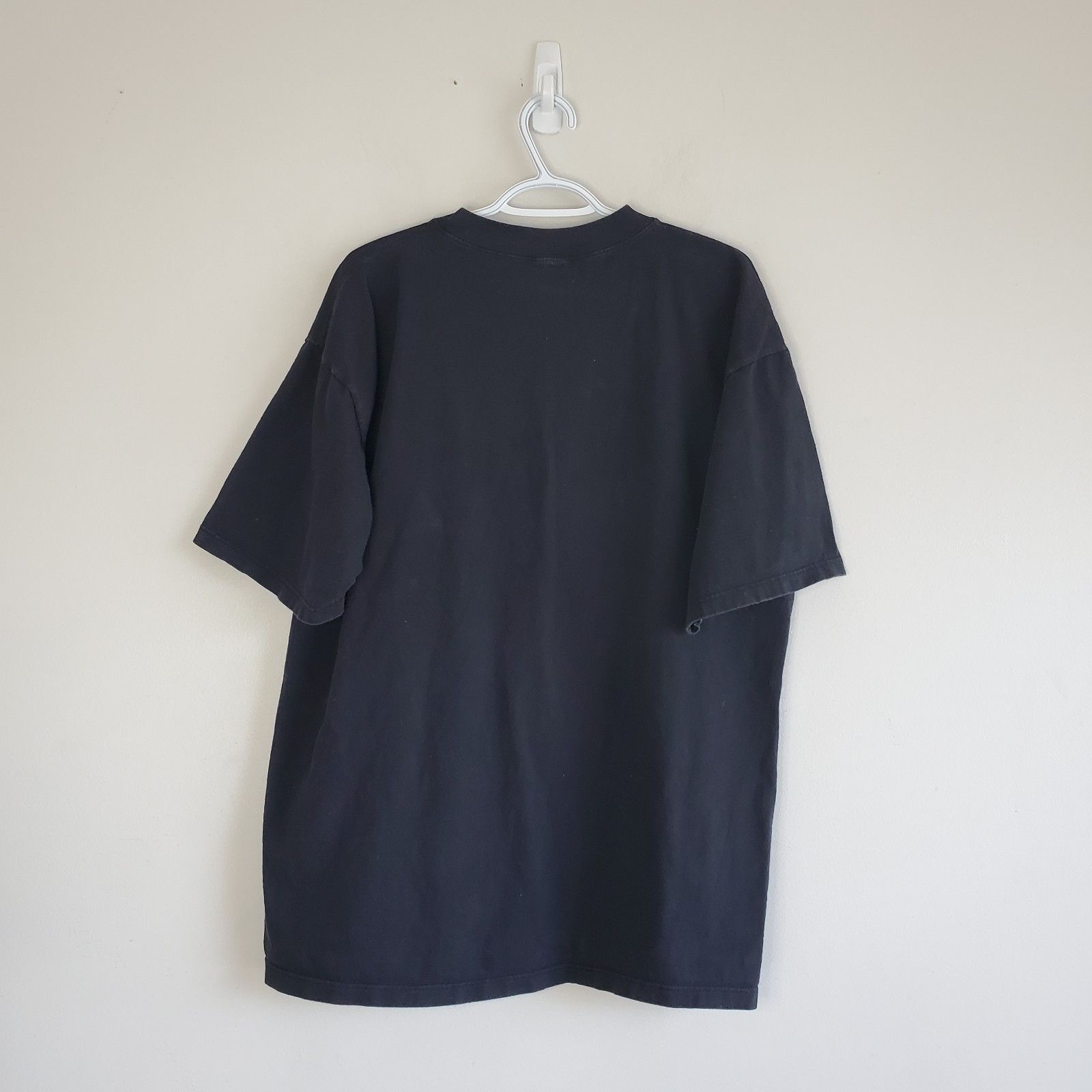 Vintage Vintage 90s Wolf Nature Graphic Shirt Black Size XL Size US XL / EU 56 / 4 - 2 Thumbnail