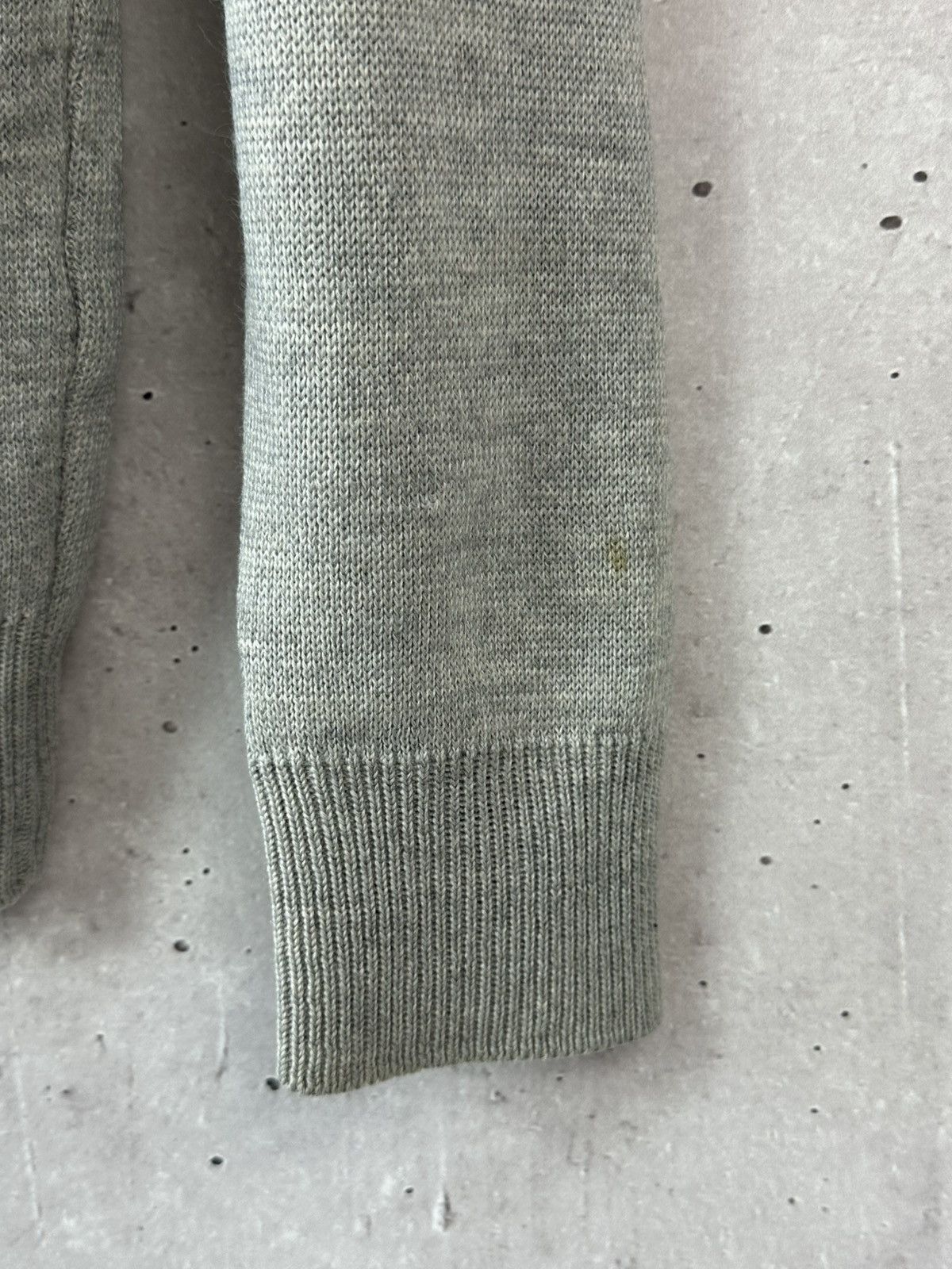 Lacoste Lacoste 90s Vintage Wool Knit Grey Crew Neck Sweater Size US M / EU 48-50 / 2 - 6 Thumbnail