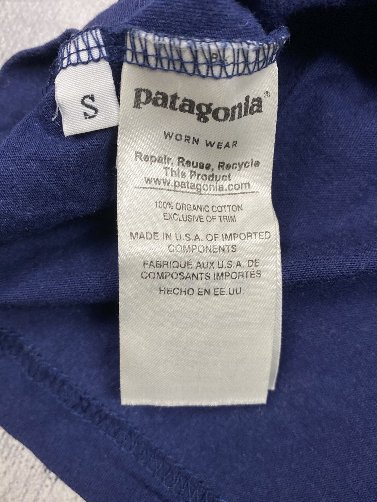 Patagonia Patagonia Organic Cotton Graphic T-Shirt Slim Fit Navy Small Size US S / EU 44-46 / 1 - 12 Thumbnail