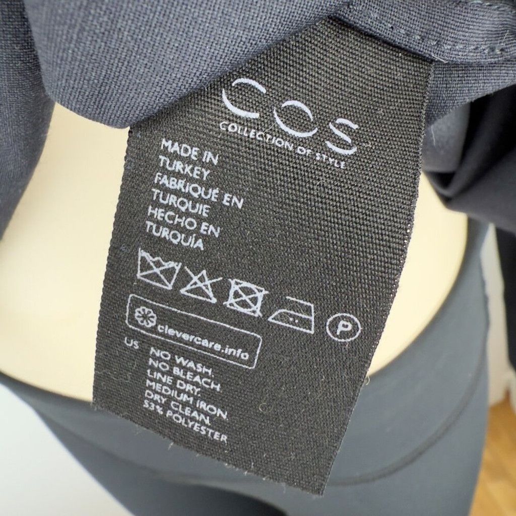 Cos COS Buttoned Shoulder Minimalist Dark Blue Top Blouse sz S Size XS / US 0-2 / IT 36-38 - 7 Thumbnail