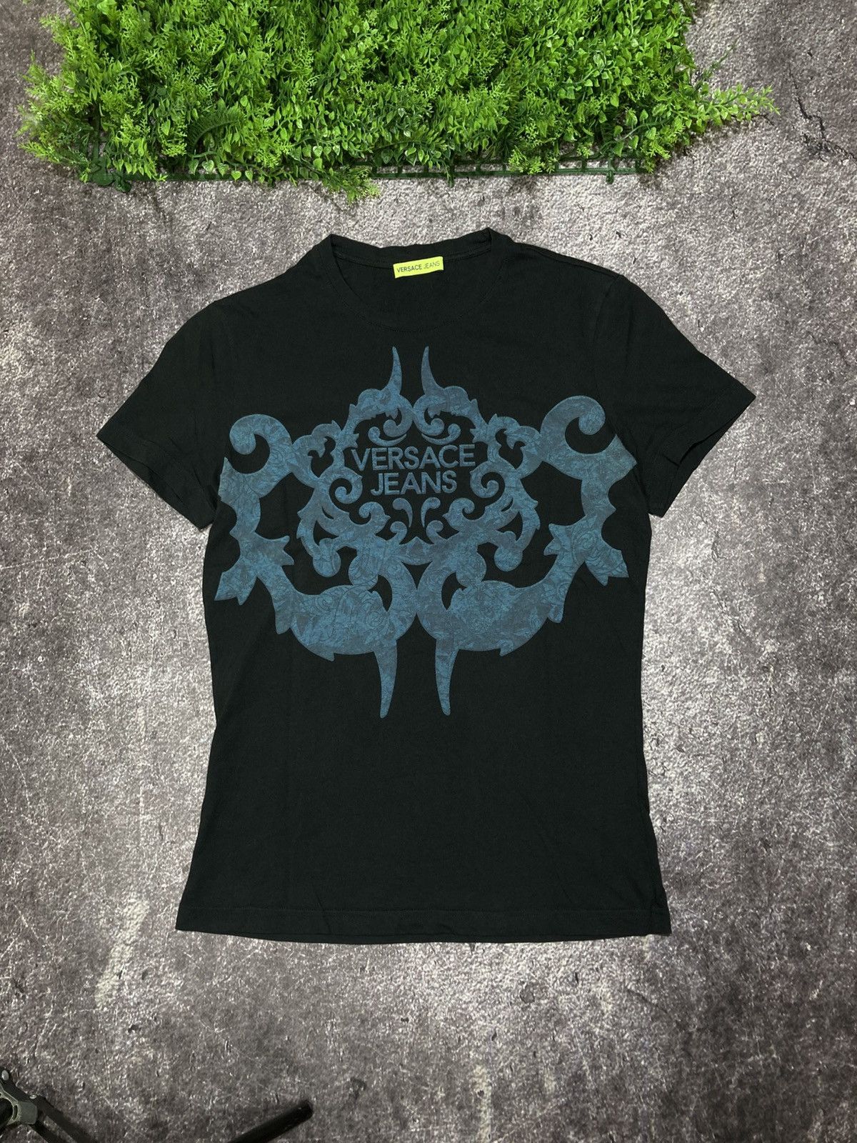 Versace Versace Baroque T Shirt Tee Size US M / EU 48-50 / 2 - 1 Thumbnail