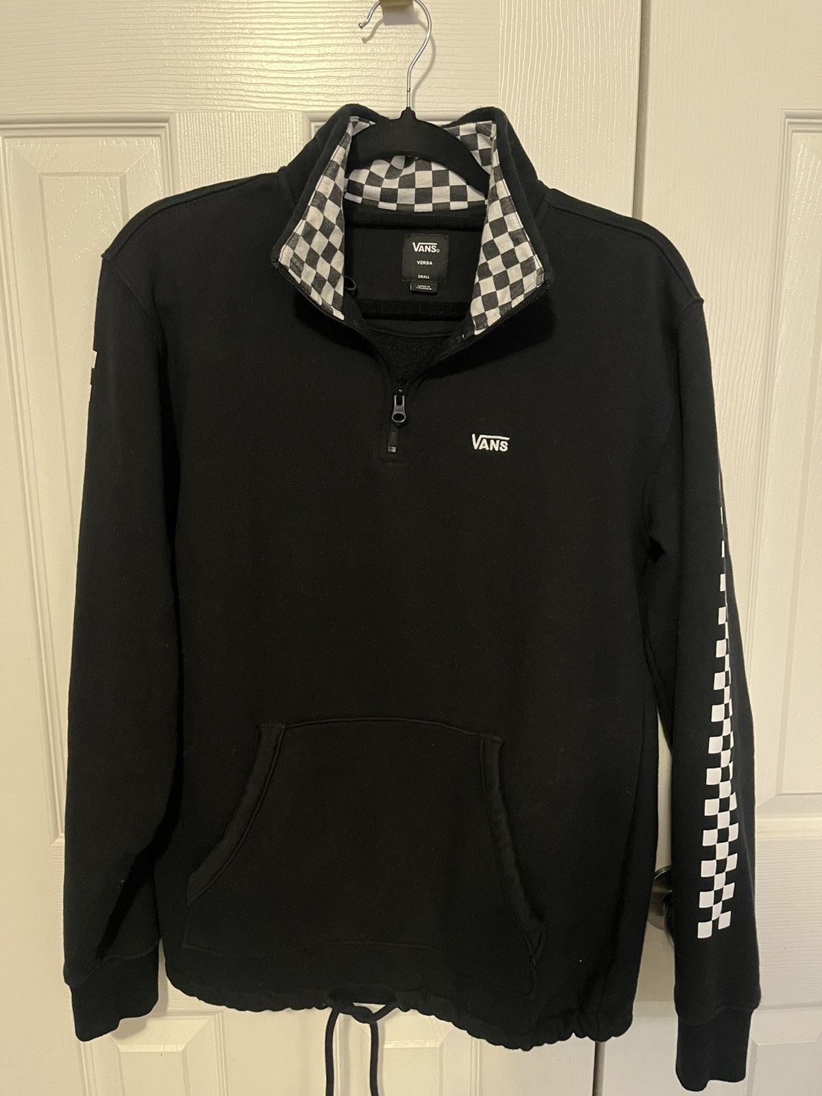 Vans Vans black quarter zip up sweater Size US S / EU 44-46 / 1 - 1 Thumbnail