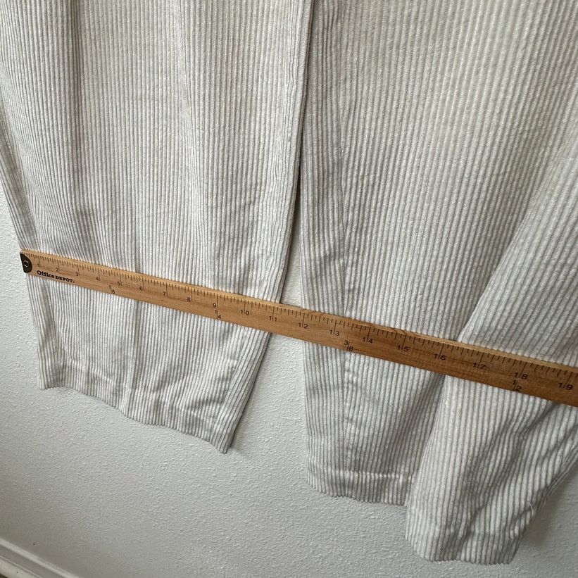 Brunello Cucinelli NWT Brunello Cucinelli Beige Front Pleat Wide Corduroy Pant Size 36" / US 14 / IT 50 - 20 Thumbnail