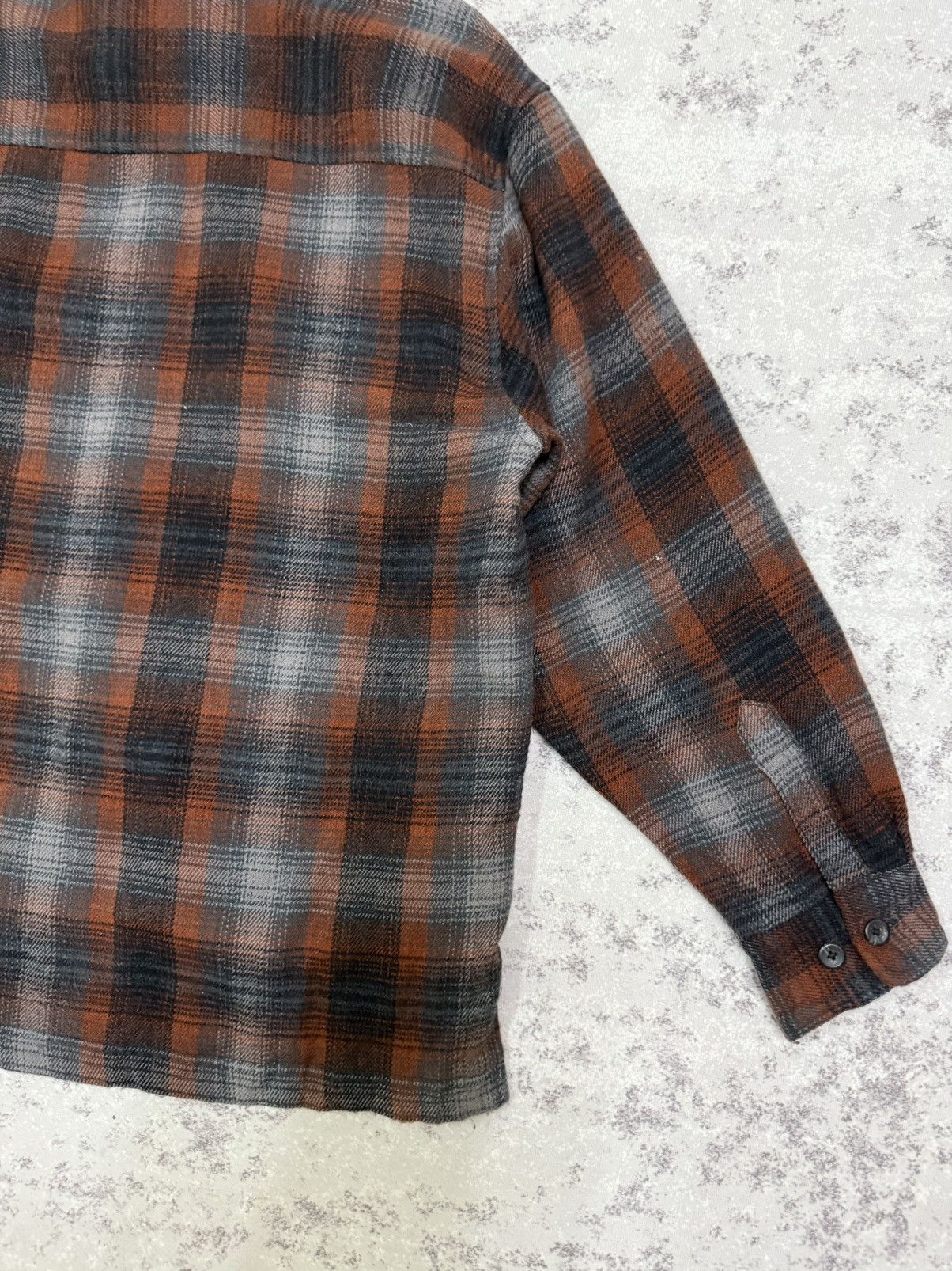Japanese Brand VINTAGE BOON PAL CHEKERED FLANEL ZIPER QUILTED LINED SHIRT Size US M / EU 48-50 / 2 - 13 Thumbnail