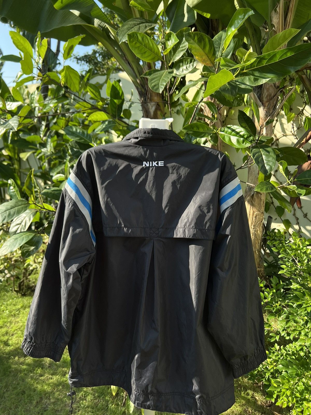 Nike × Vintage 90's NIKE RARE BASKETBALL RETRO Y2K SWOOSH LOGO JACKET Size US M / EU 48-50 / 2 - 2 Thumbnail