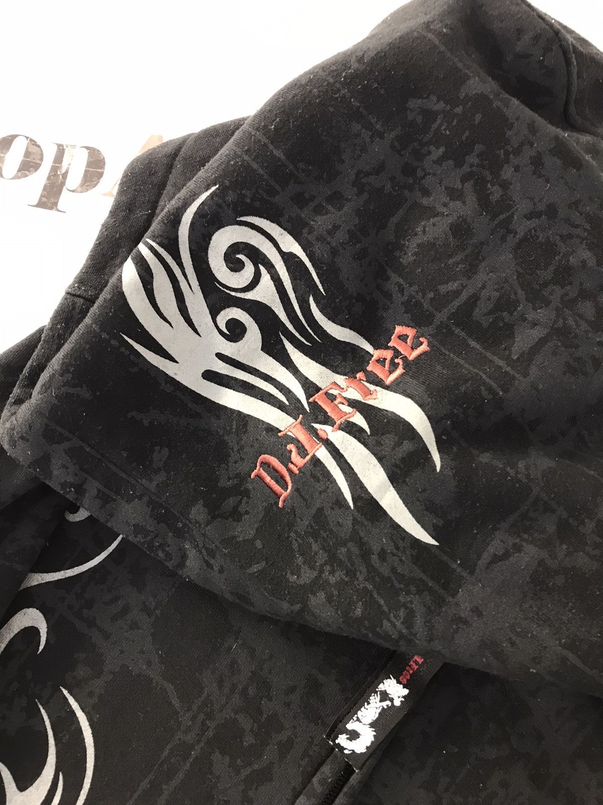 Japanese Brand Sweaters Dj Free JapaneseBrand Picture Dragon Hoodie Style Size US L / EU 52-54 / 3 - 9 Thumbnail