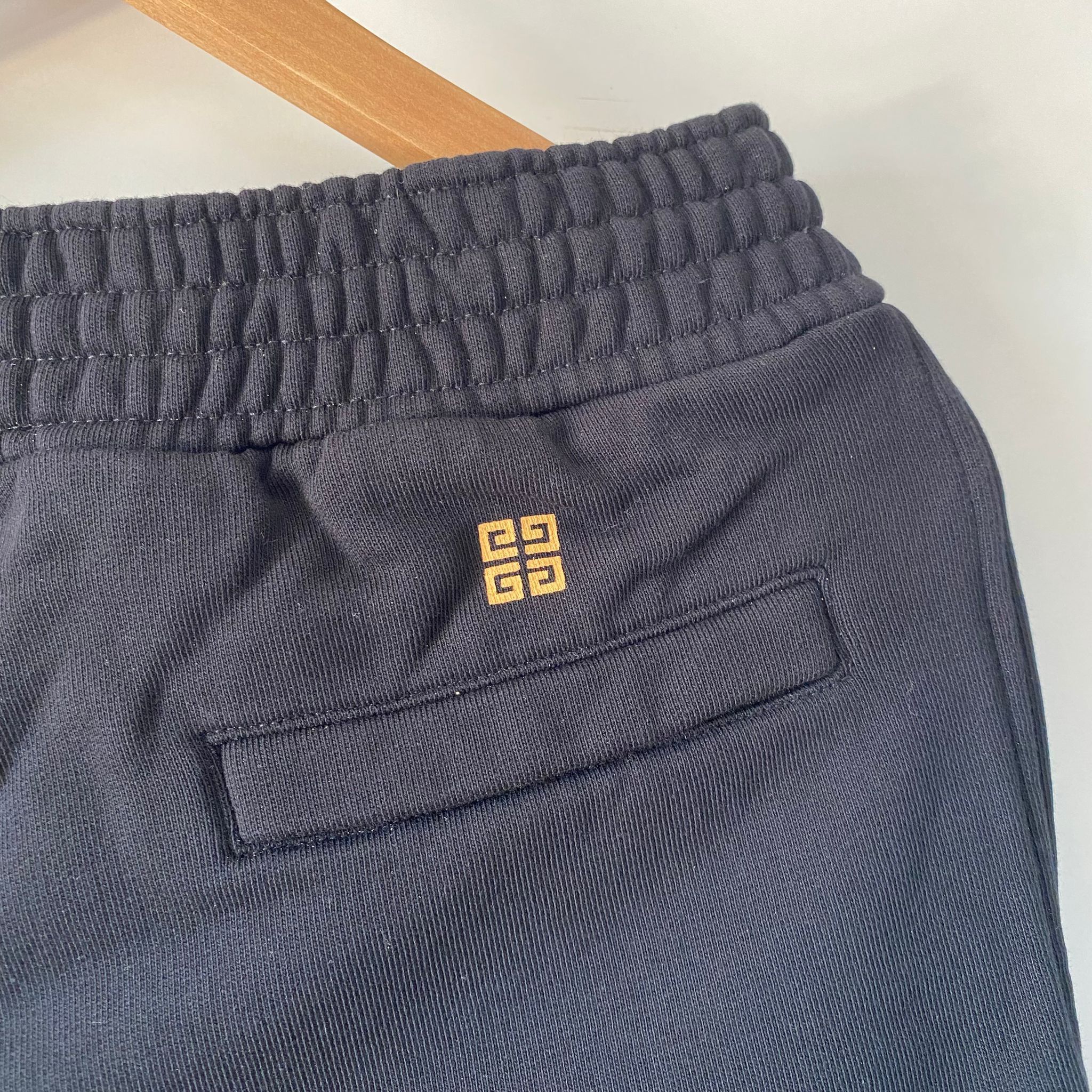 Givenchy Black Red Star Logo Sweatpants Size US 32 / EU 48 - 12 Thumbnail