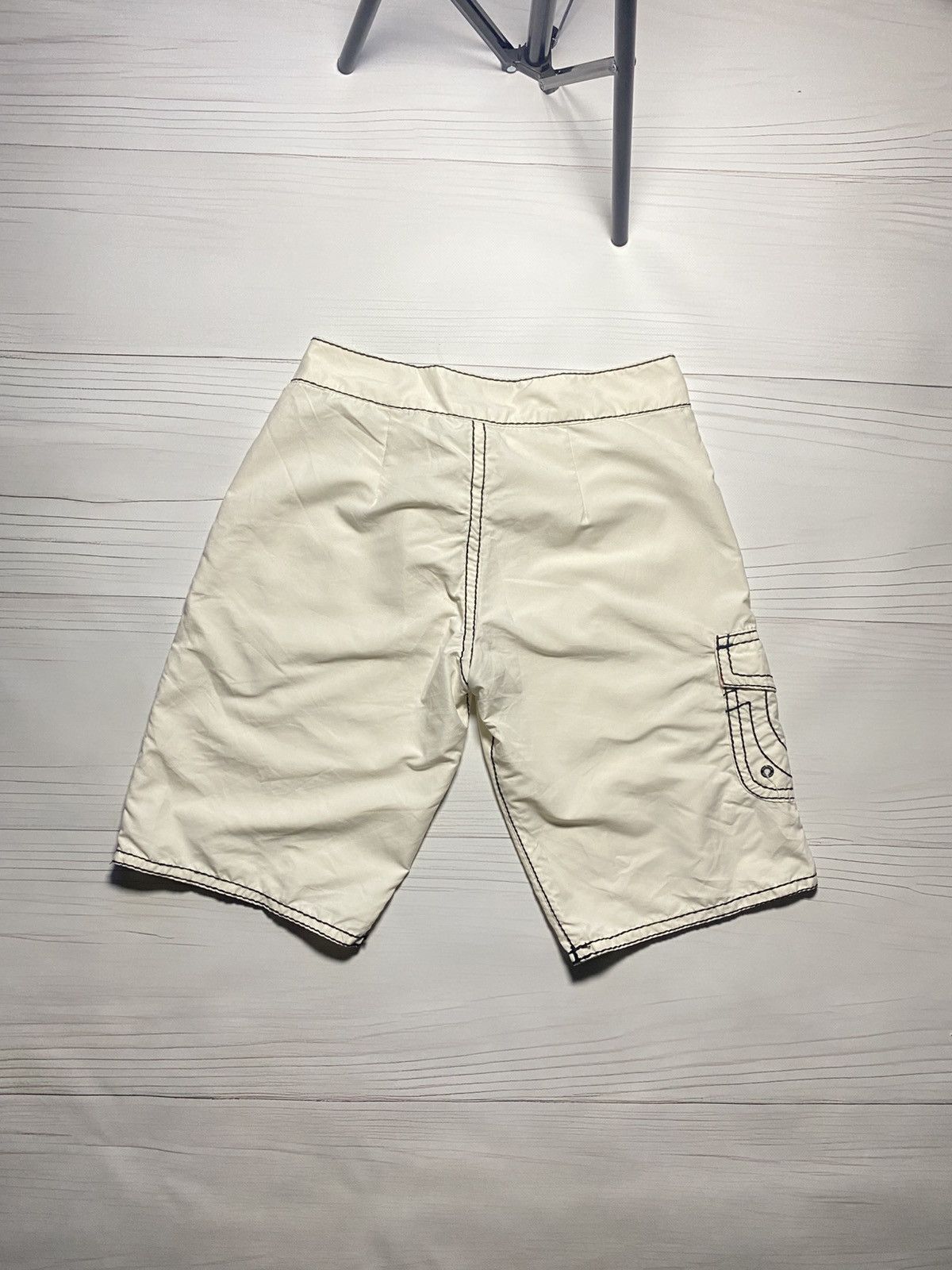 True Religion × Vintage Vintage True Religion cargo Big logo y2k shorts USA Size US 30 / EU 46 - 2 Thumbnail