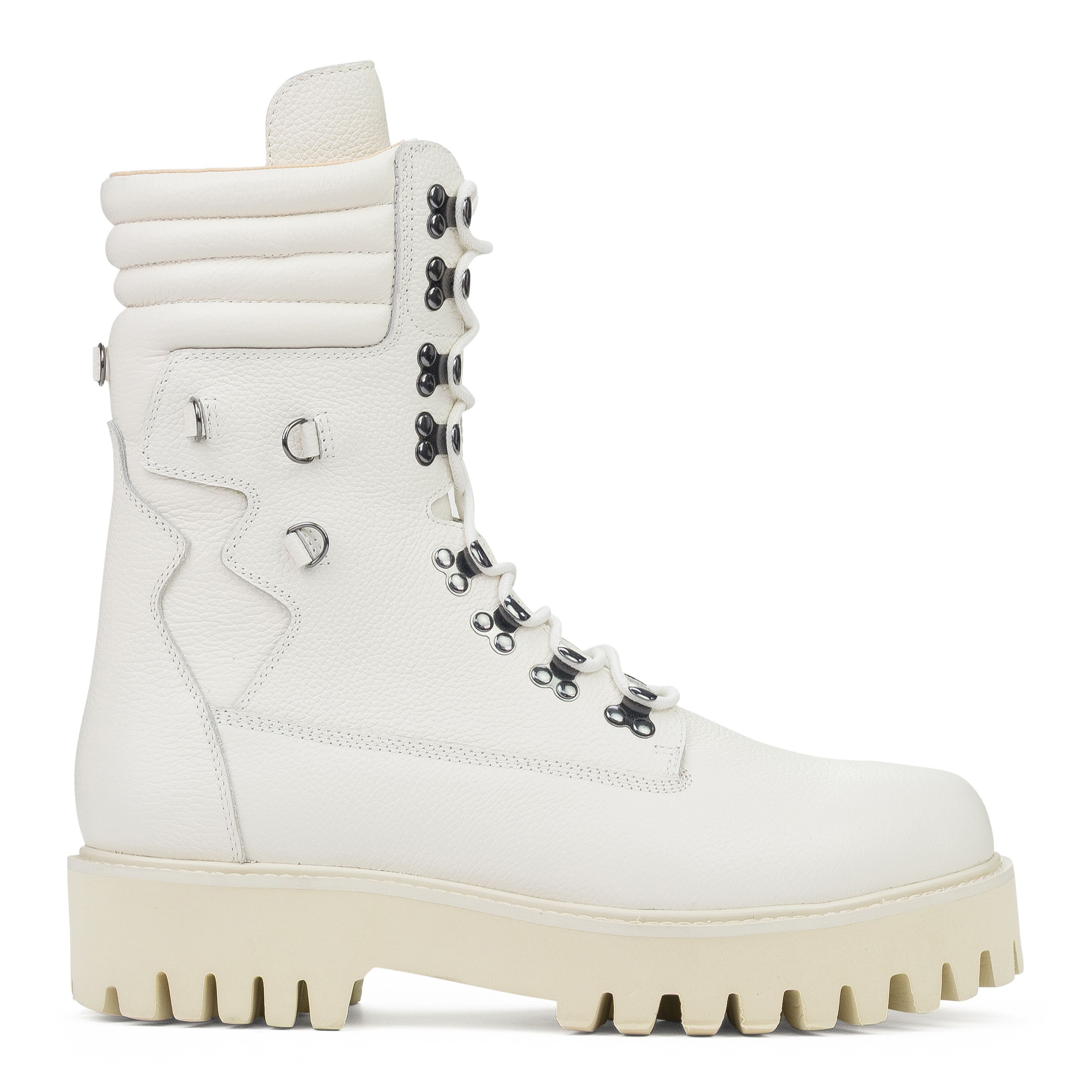 Who Decides War Who Decides War IVORY FIELD BOOTS SIZE 8 Size US 8 / EU 41 - 1 Thumbnail