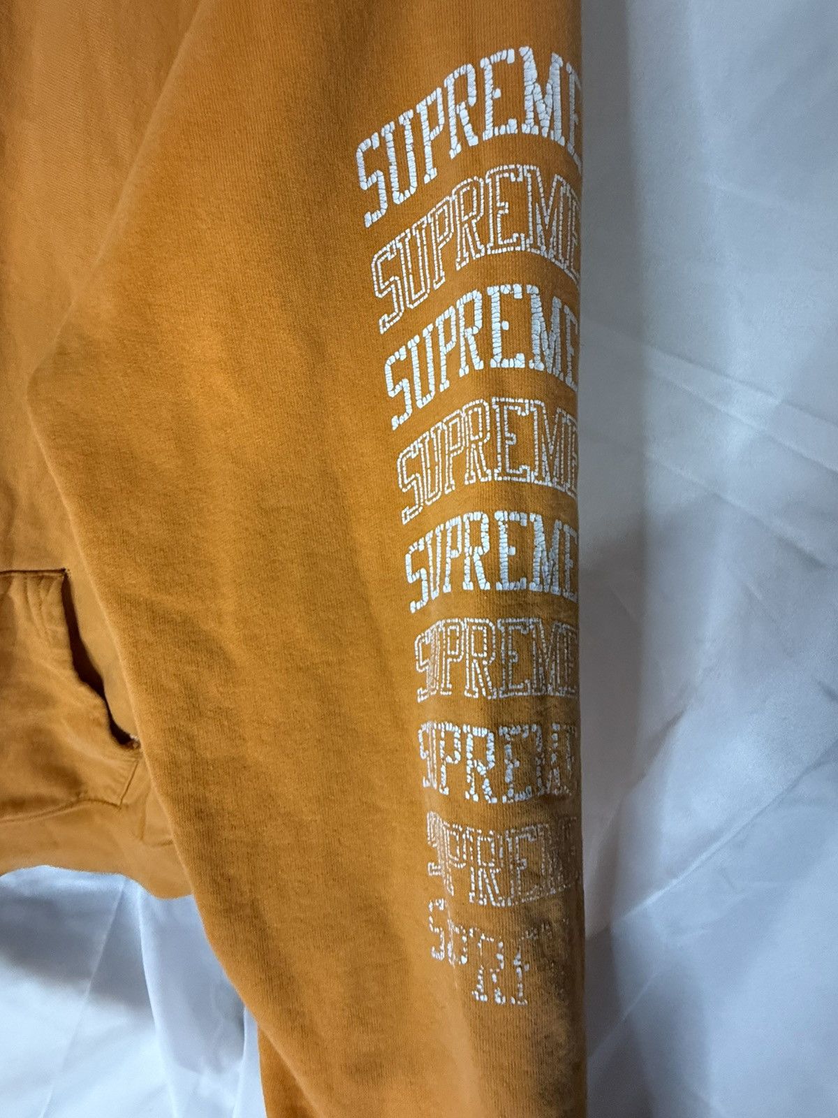 Supreme Supreme FW18 Repeat Sleeve Logo Hooded Sweatshirt Orange Size US XL / EU 56 / 4 - 3 Thumbnail