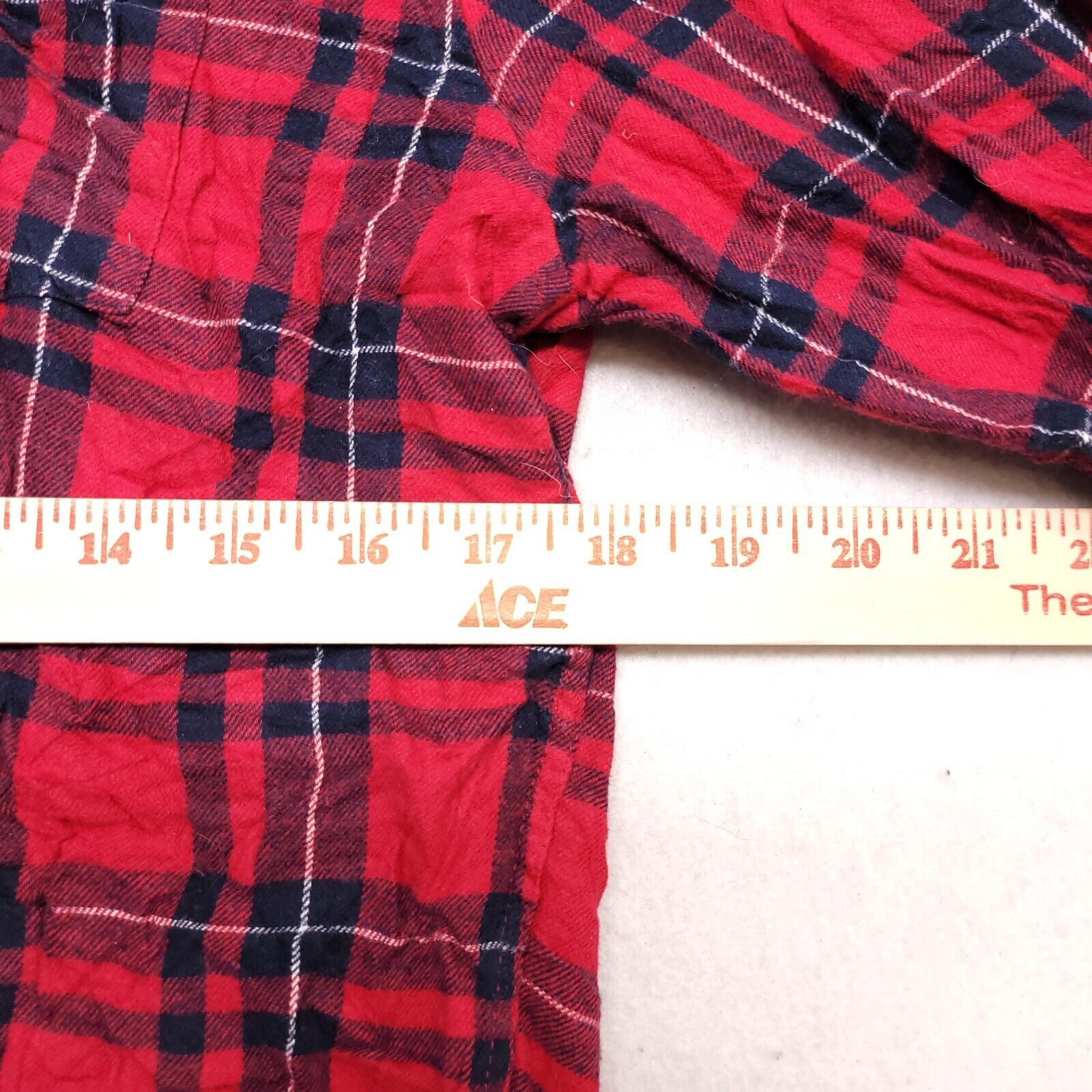 St. Johns Bay St Johns Bay Buffalo Check Flannel Shirt Mens Size S Red Size US S / EU 44-46 / 1 - 9 Thumbnail