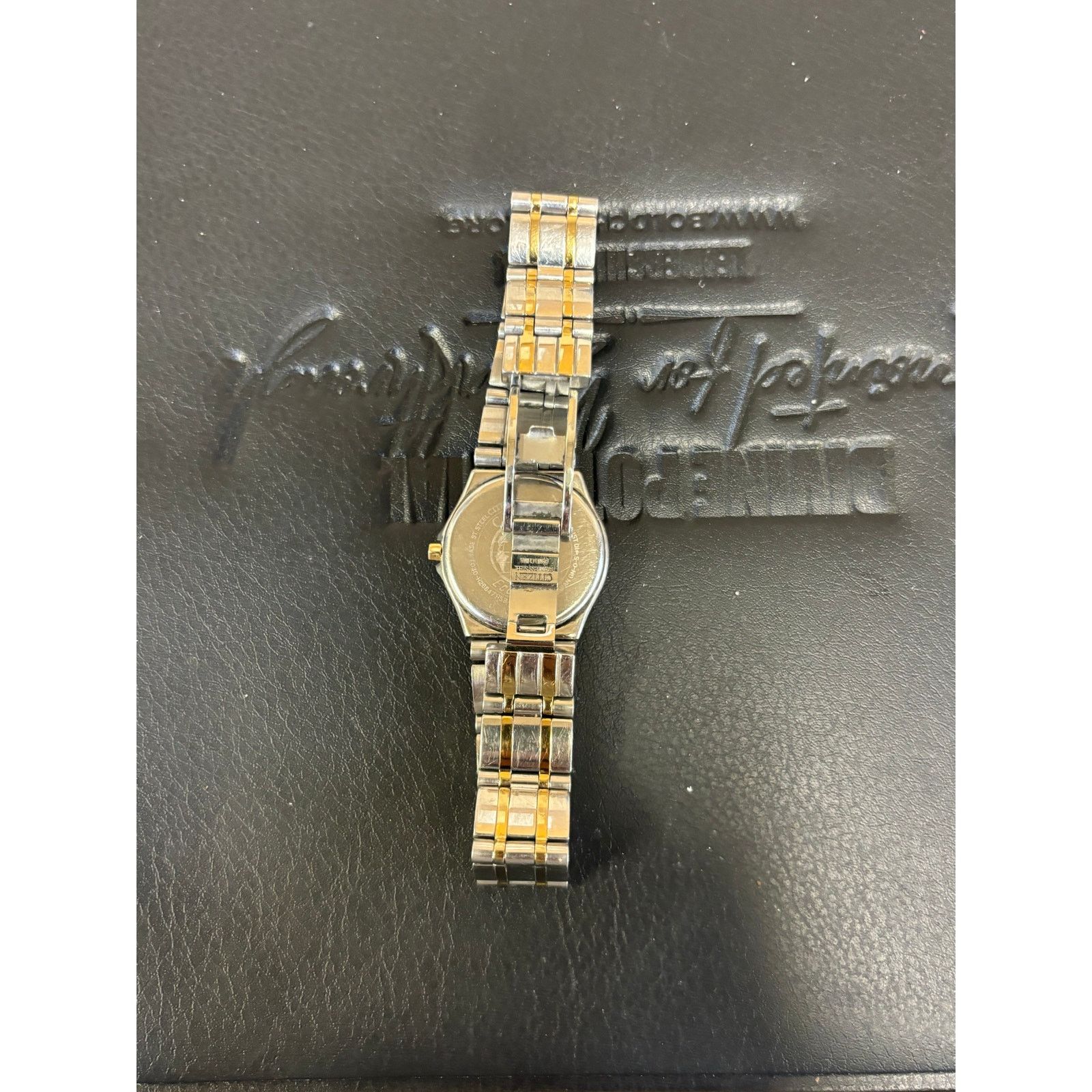 Citizen Citizens Eco-Drive 2-Tone Women’s Watch! Size ONE SIZE - 6 Thumbnail