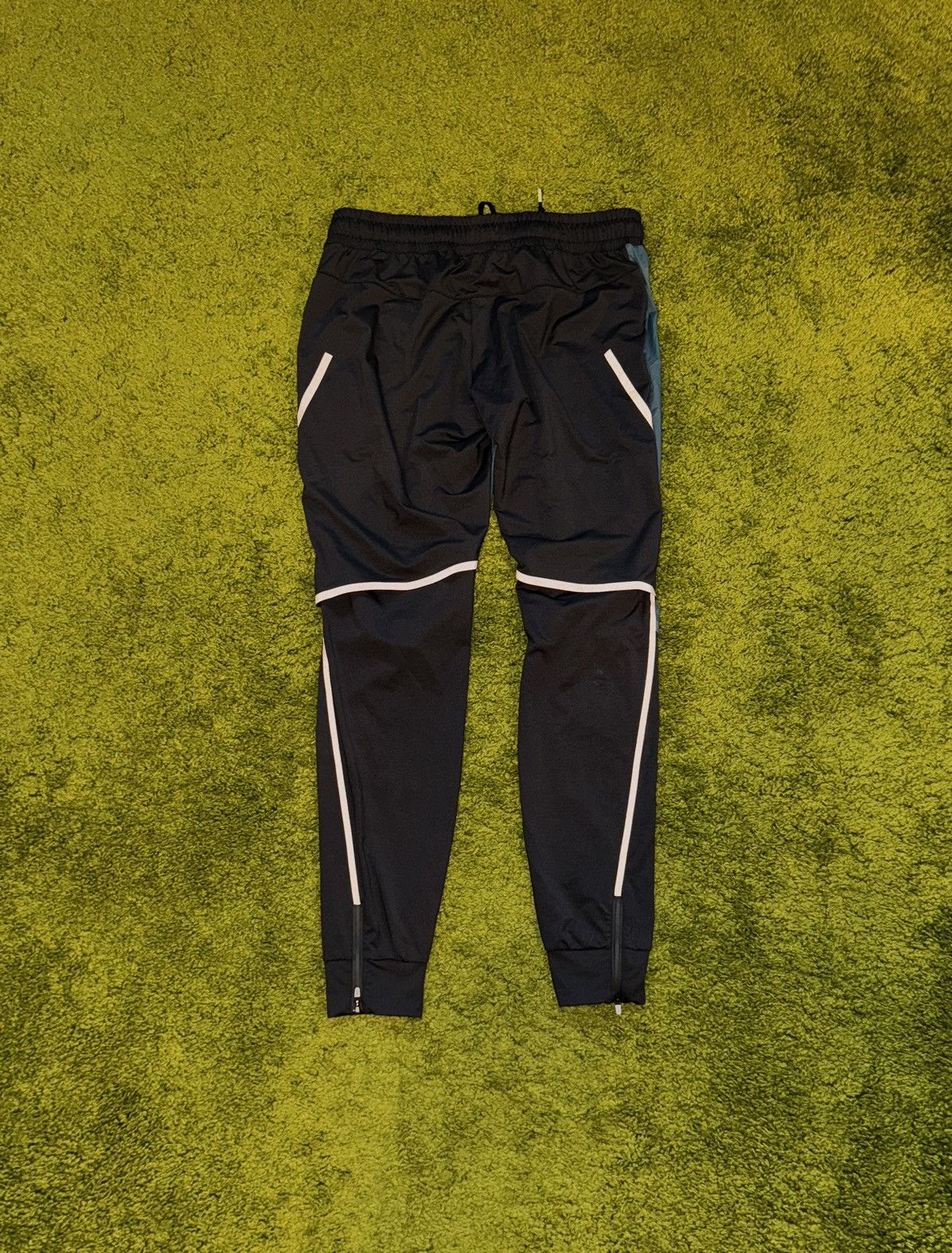 Designer × On On Running pants Size 28" / US 6 / IT 42 - 2 Thumbnail