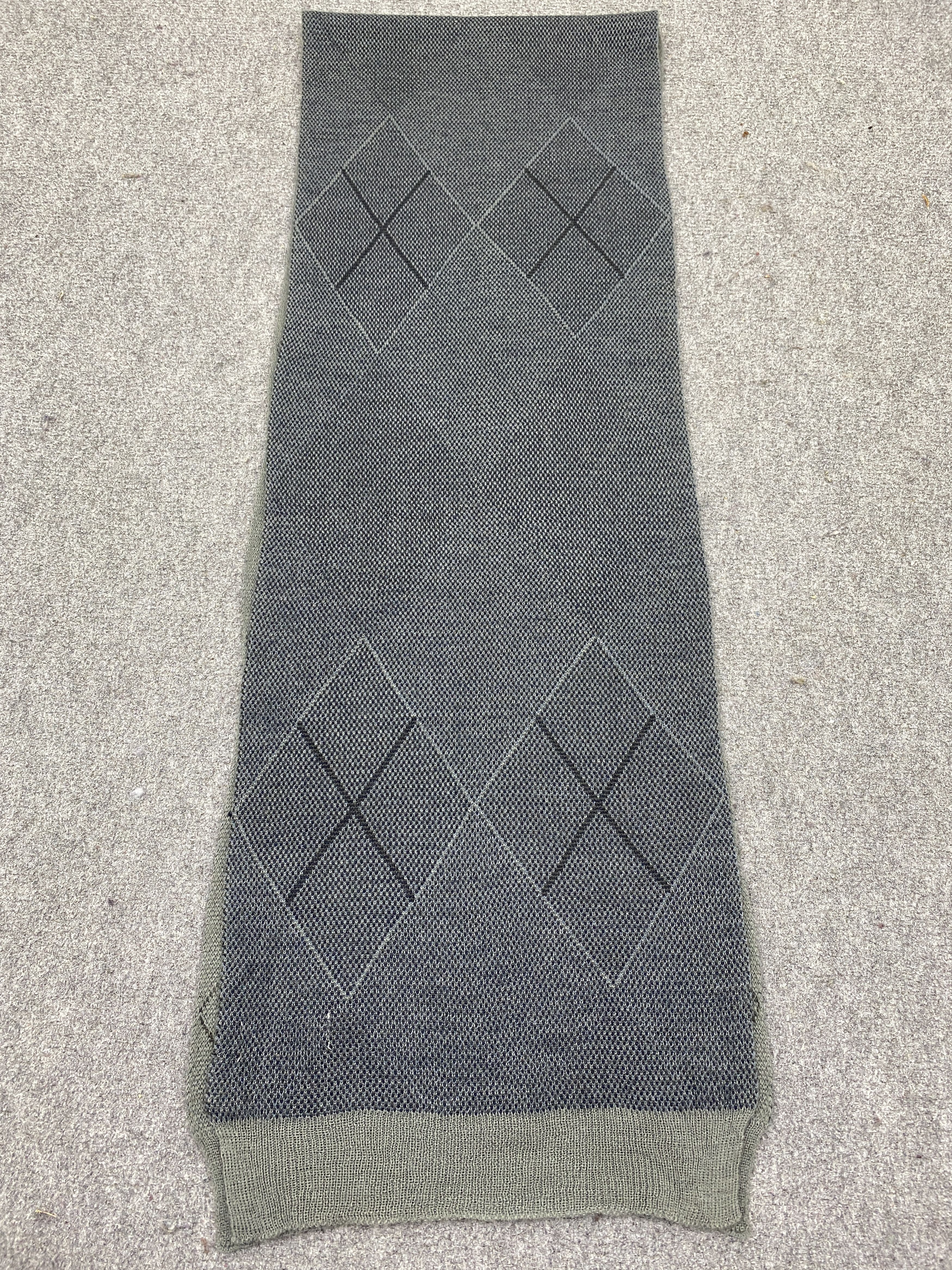 Japanese Brand Back Number Scarf / Muffler / Neckwear SC0318 Size ONE SIZE - 5 Thumbnail