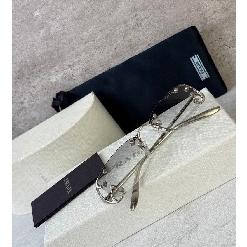 Prada NEW Prada PR C57S Sunglasses in Silver Grey $815 Size ONE SIZE - 2 Thumbnail