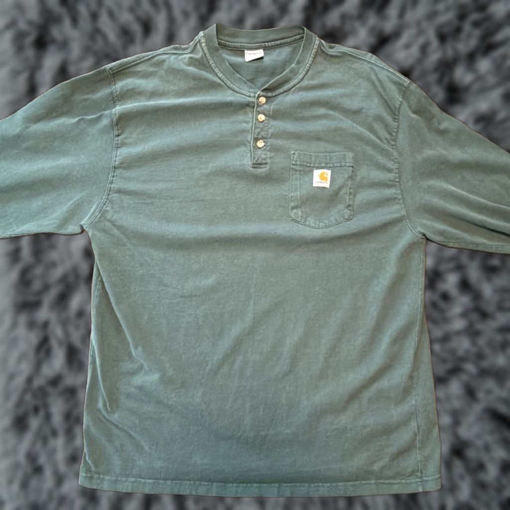 Carhartt VINTAGE Carhartt K128 Mens XL Hunter Green Henley Shirt Long Sleeve Button Fade Size US XL / EU 56 / 4 - 1 Thumbnail