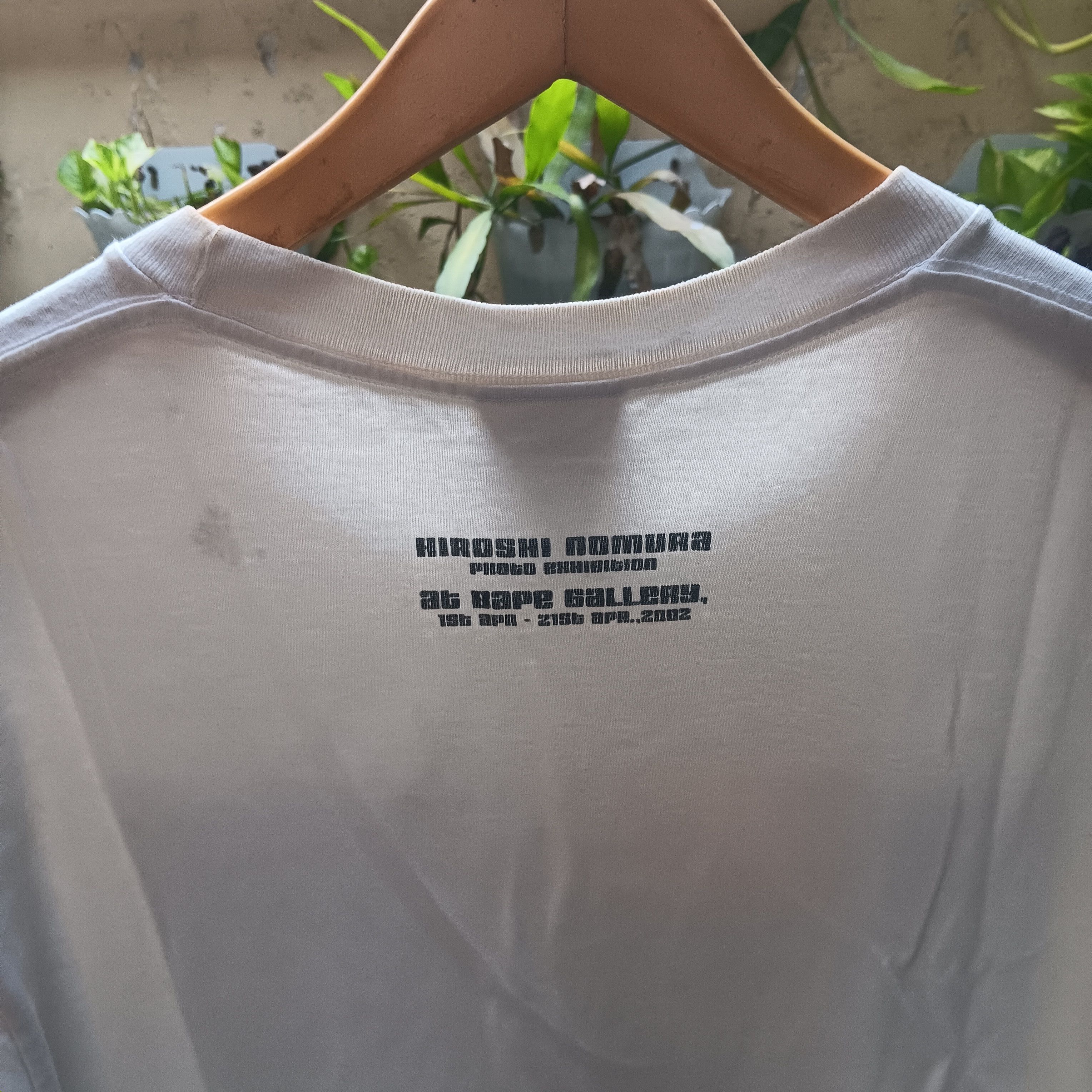 Bape Vintage Bape hiroshi nomura photo exhibition T-shirt Size US XL / EU 56 / 4 - 7 Thumbnail