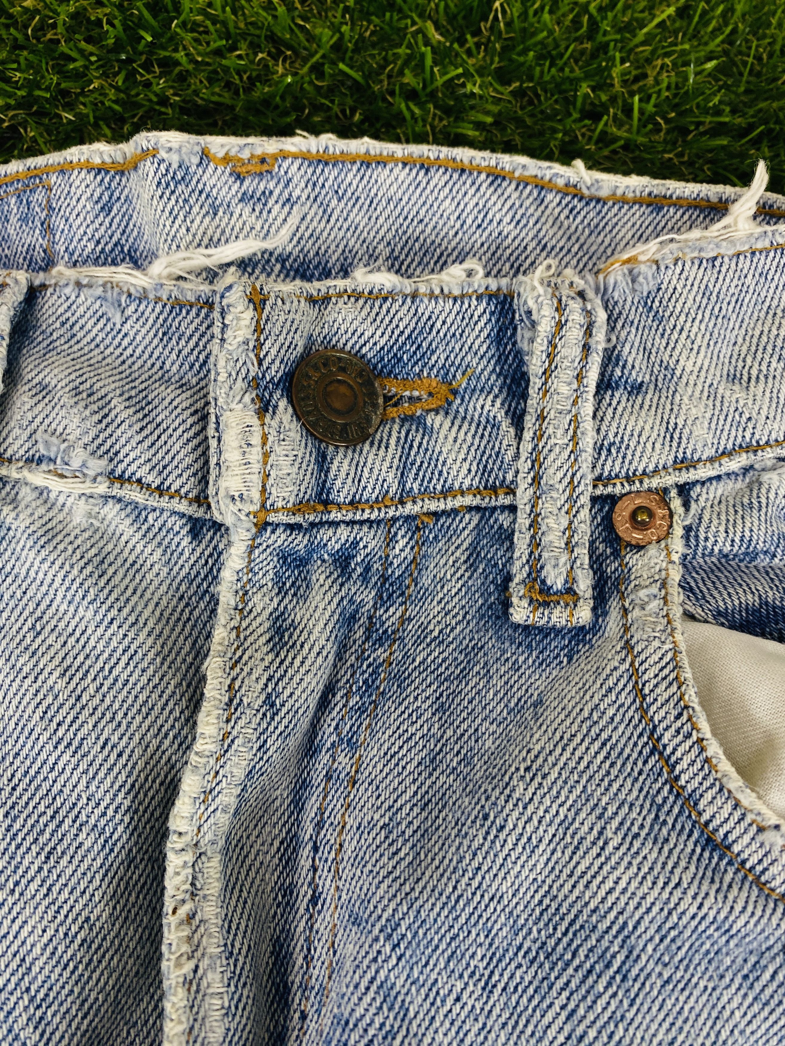 Levi's Levi's Jeans Vintage (P027) Size US 31 - 4 Thumbnail