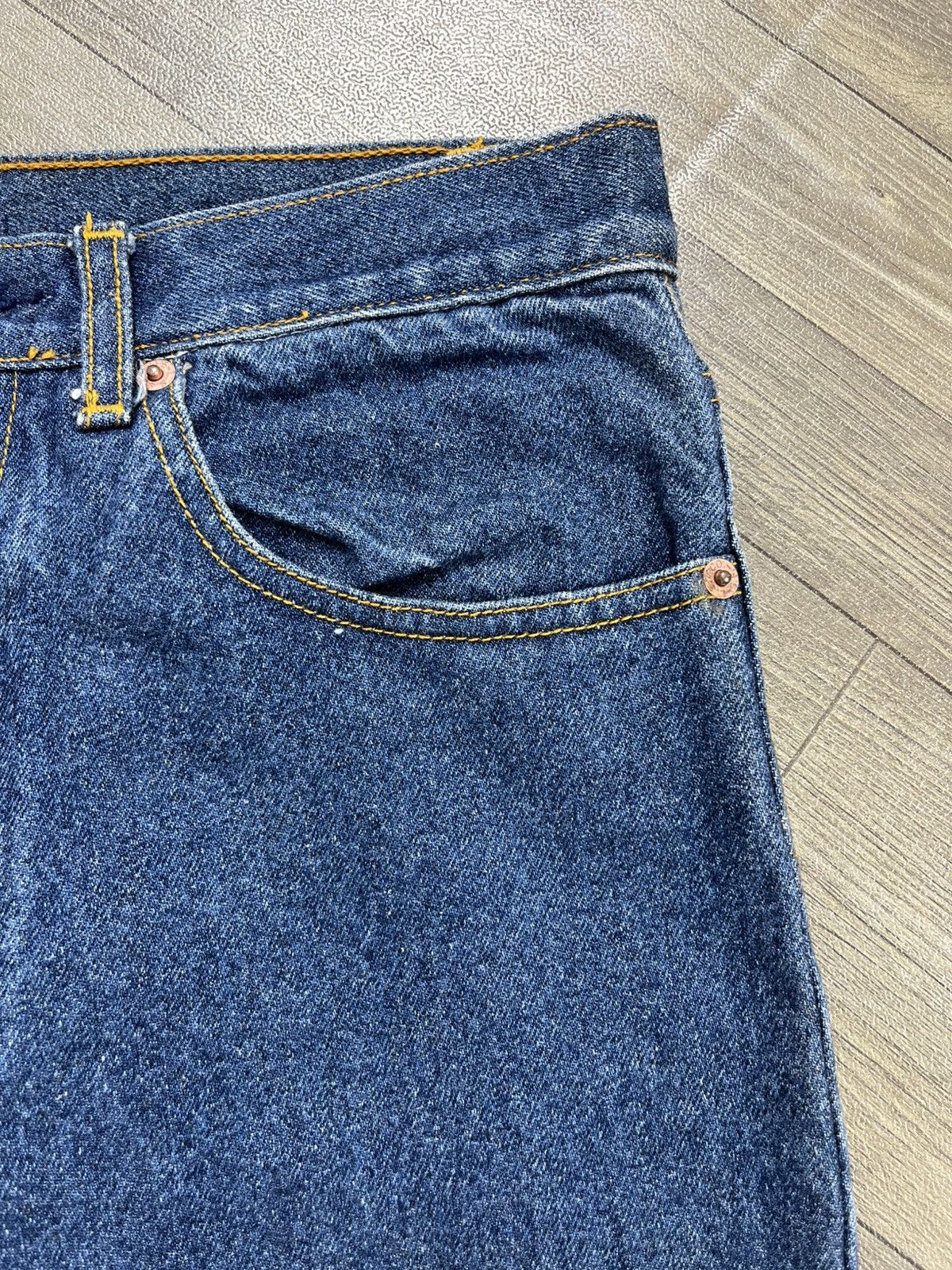 Levi's Vintage Clothing 🇺🇸1990s Vintage Levis 501 31x34 Straight Leg Blue Jeans Size US 30 / EU 46 - 4 Thumbnail