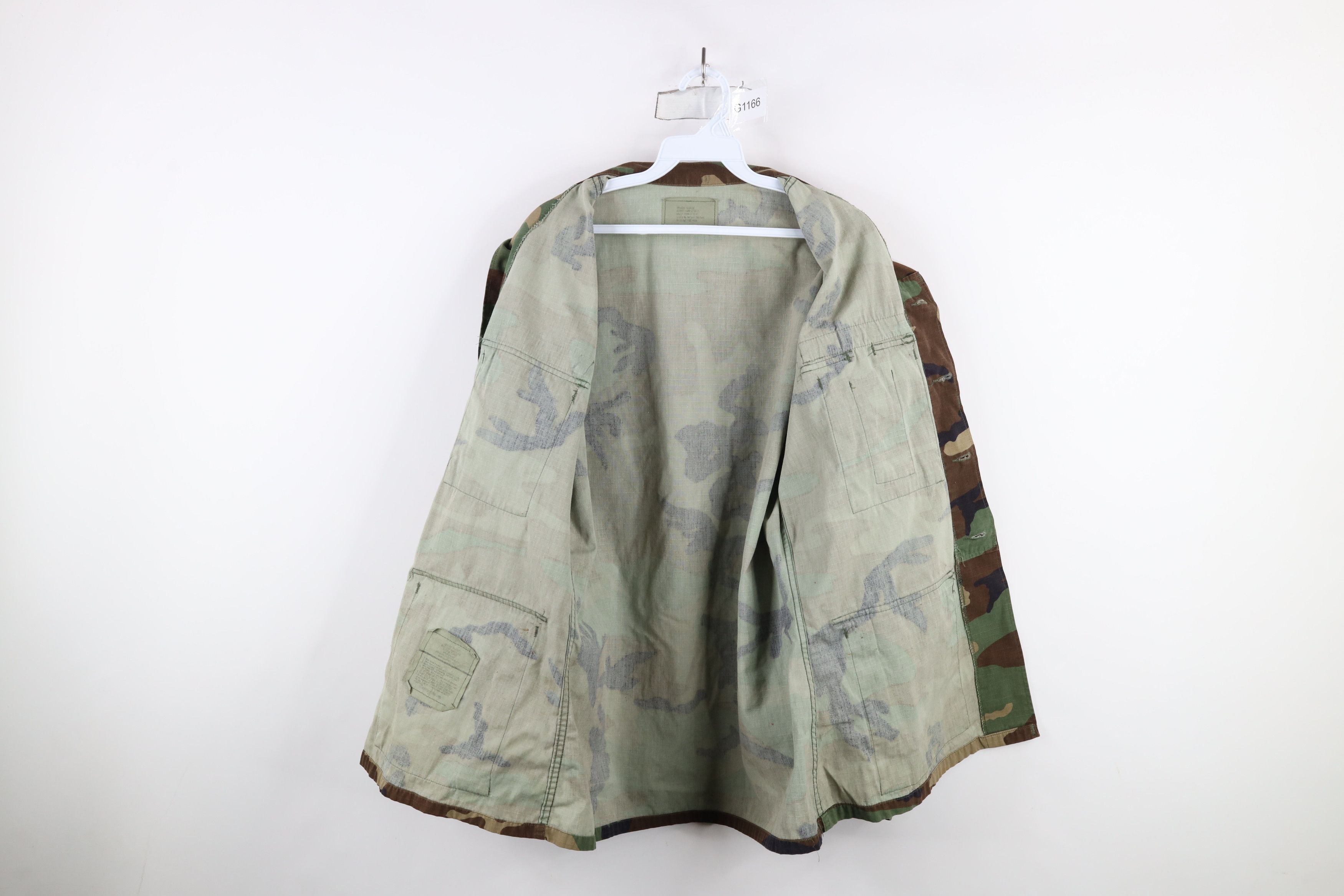 Vintage Vintage 90s Military Woodland Camouflage Combat Jacket USA Size US M / EU 48-50 / 2 - 11 Thumbnail