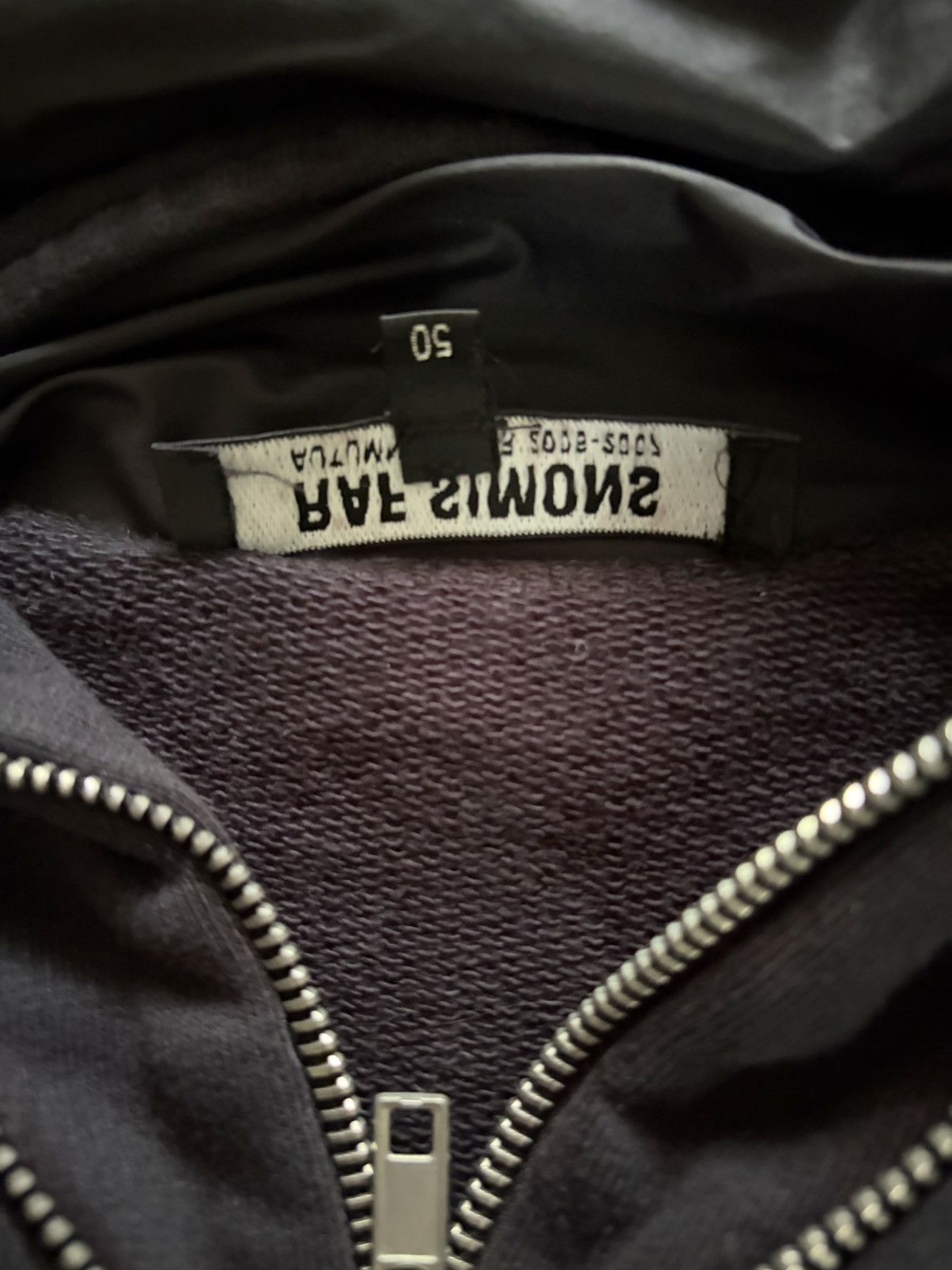 Raf Simons Raf Simons AW06 Alien Hoodie Size US M / EU 48-50 / 2 - 4 Thumbnail