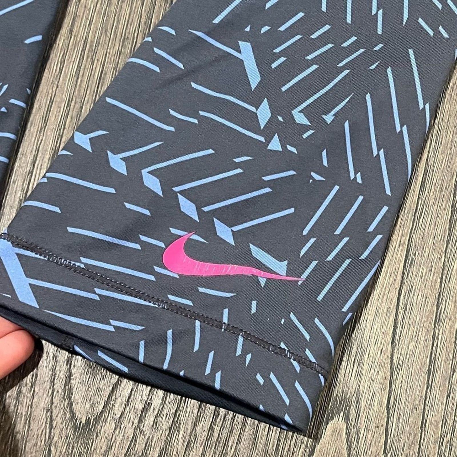 Nike Nike Pro Capri Leggings Elastic Pink Waist Geometric S Size 26" / US 2 / IT 38 - 2 Thumbnail