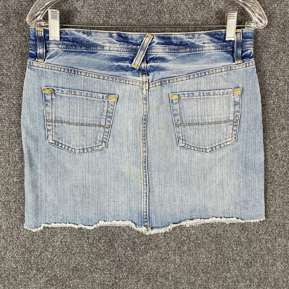 Polo Ralph Lauren Polo Ralph Lauren Skirt Women's Size 6 Gigi Denim Cut Off Size 28" / US 6 / IT 42 - 4 Thumbnail