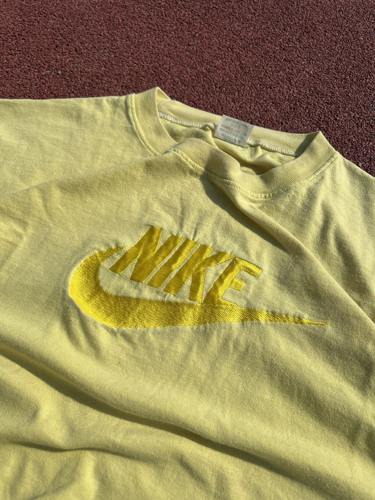 Nike × Vintage Rare vintage Nike 80s big logo t-shirt tee size M Size US M / EU 48-50 / 2 - 8 Thumbnail