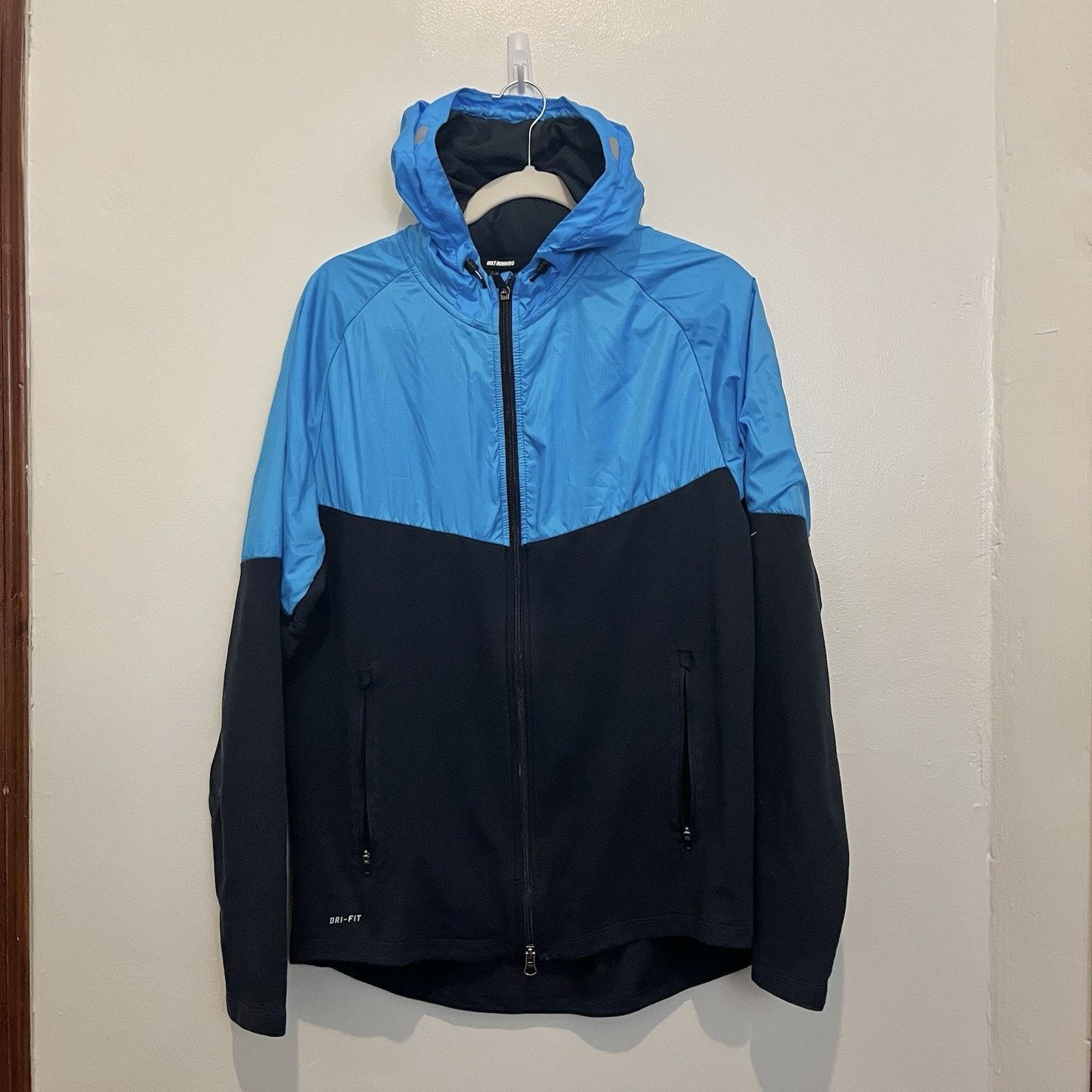 Nike Nike Running Dri-Fit Laser Blue Jacket Dri-Fit 465388 476 Size US L / EU 52-54 / 3 - 1 Thumbnail