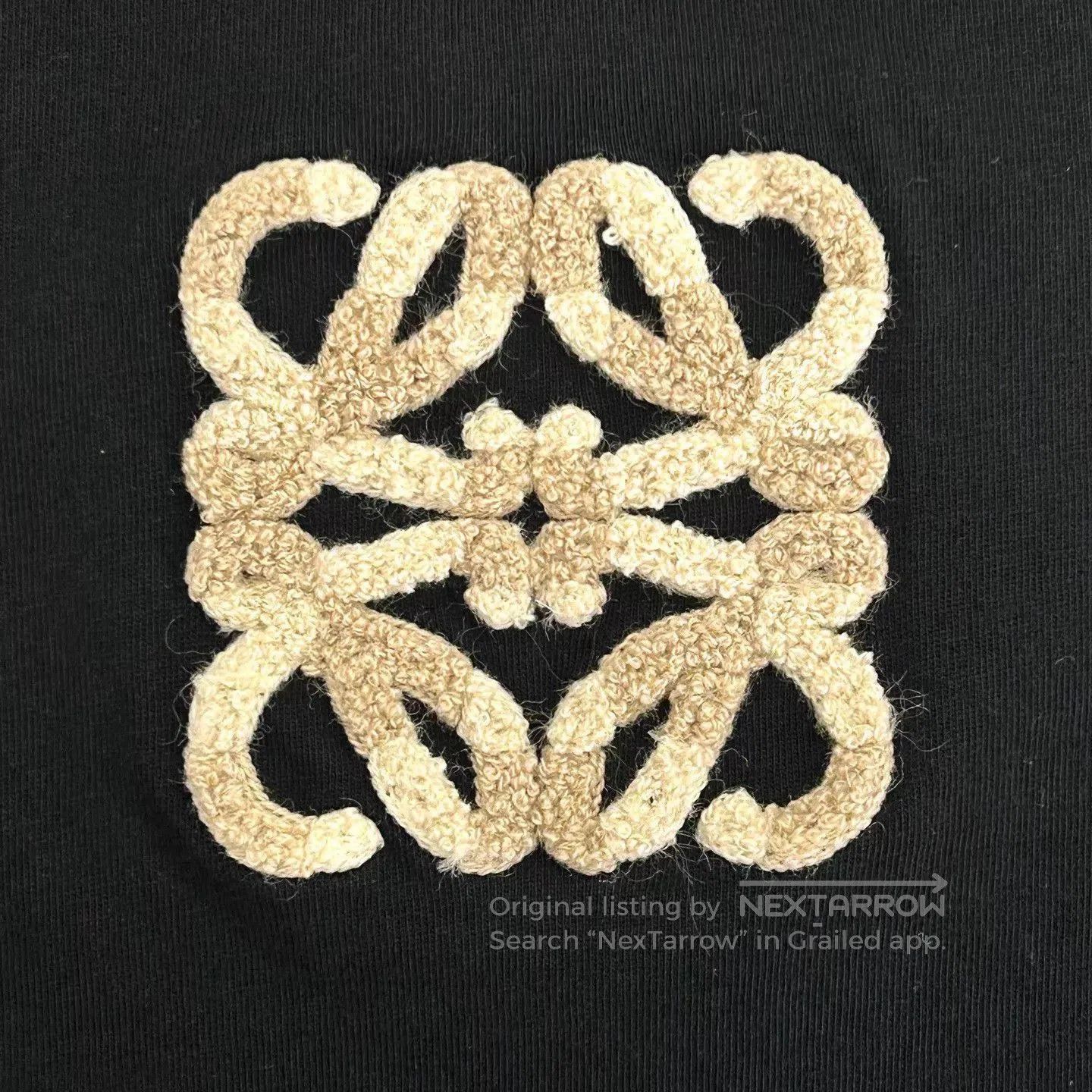 Louis Vuitton Black Short Sleeve Shirt with Gold Embroidered Design. Size US M / EU 48-50 / 2 - 6 Thumbnail