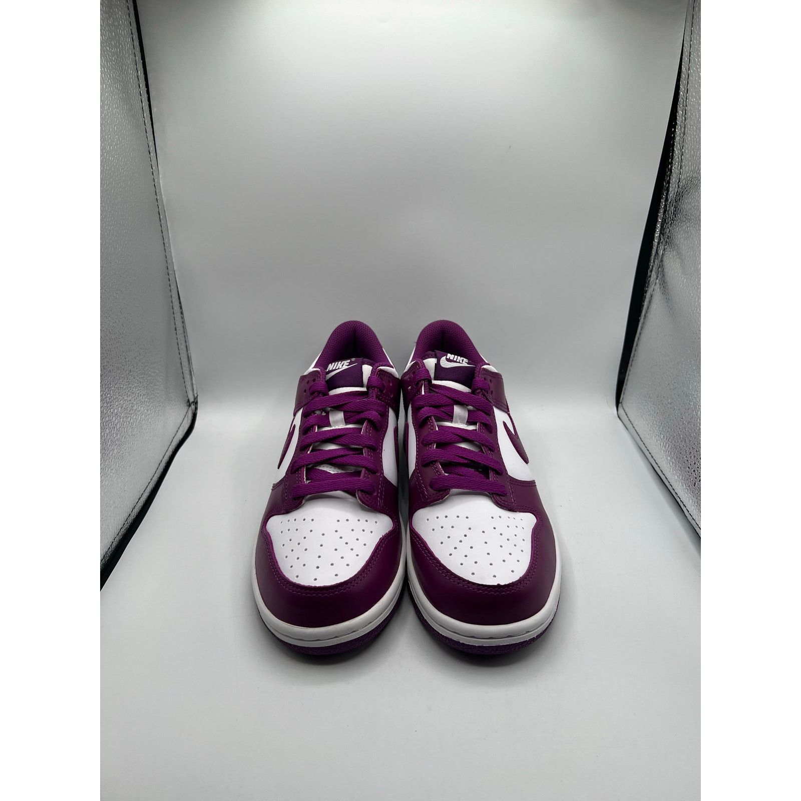 Nike Nike Dunk Low GS “Viotech White” size 4.5y Size US 4.5 / IT 34.5 - 2 Thumbnail