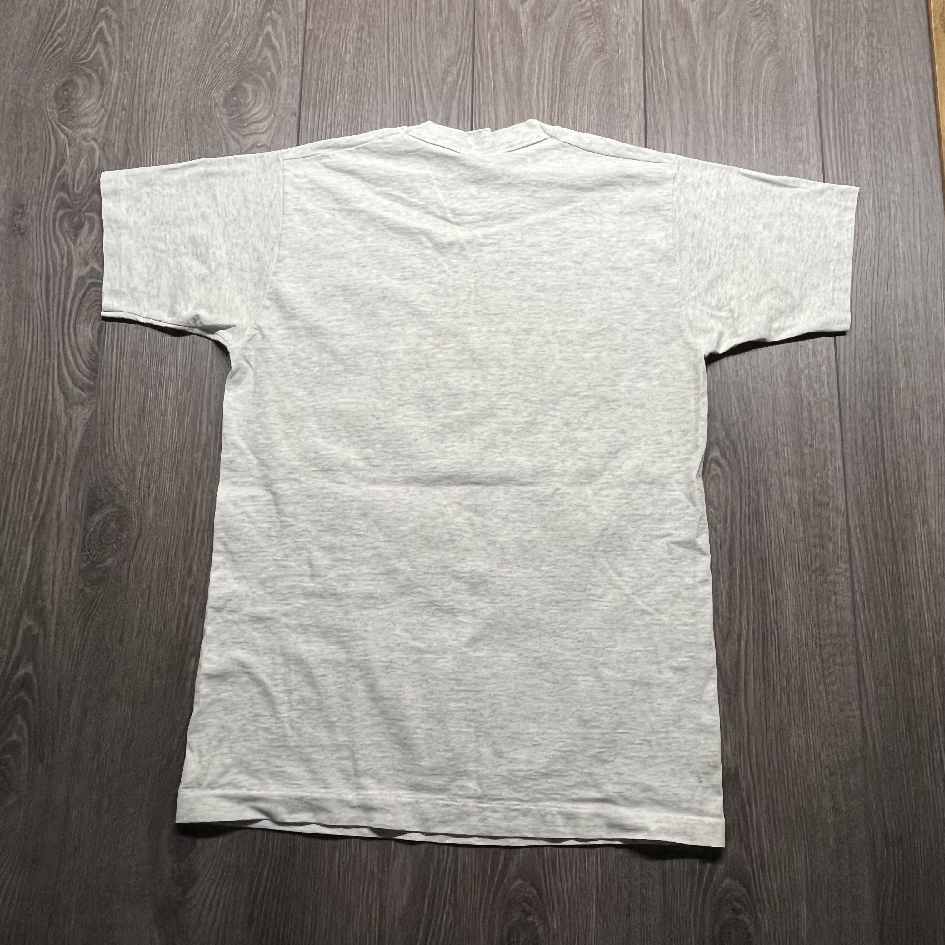Disney × Vintage Vintage Disney Mickey Mouse 1990s Medium T Shirt Size US M / EU 48-50 / 2 - 6 Thumbnail
