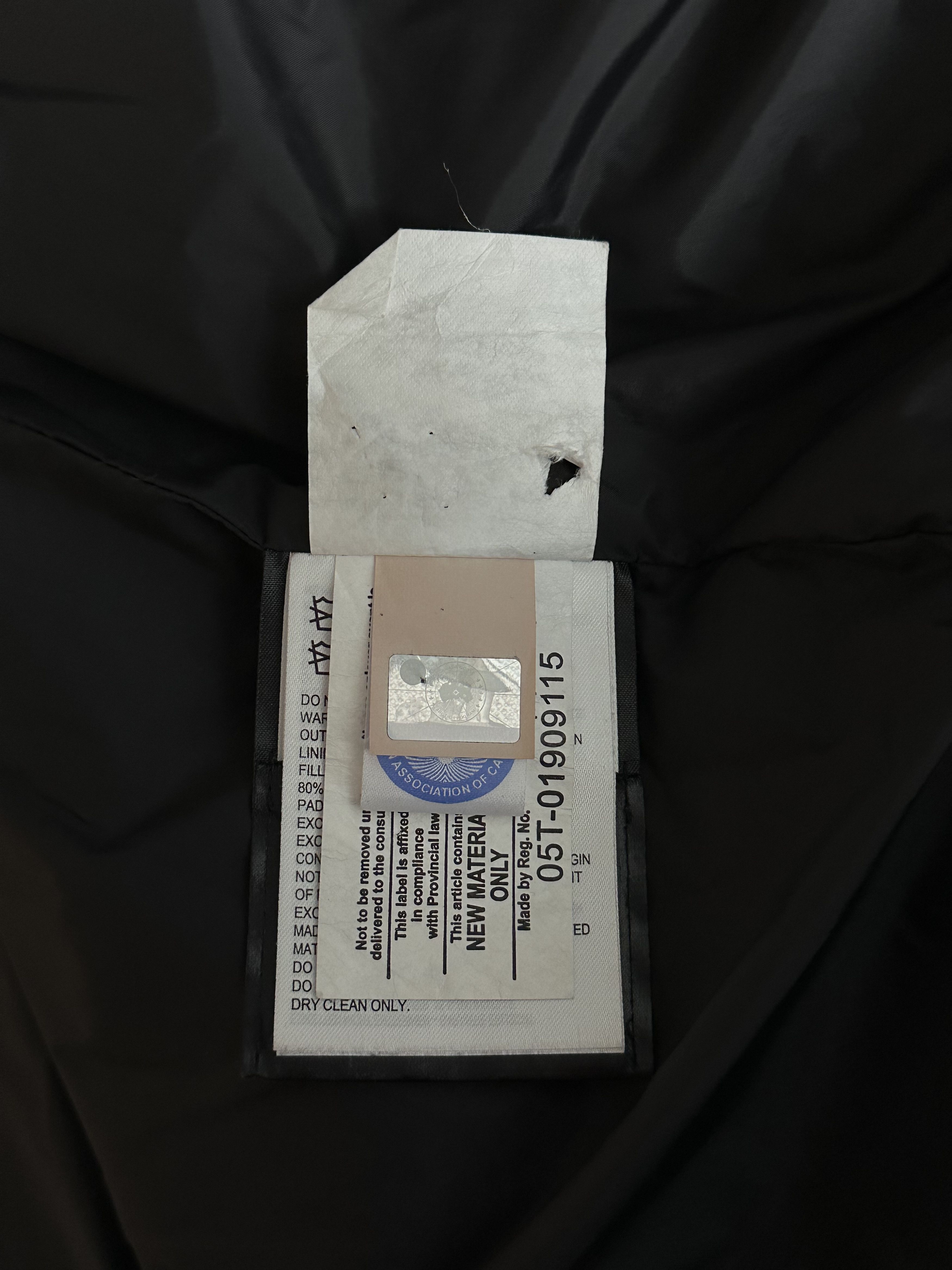 Canada Goose Canada Goose Red Macmillan Men's Jacket Size US XL / EU 56 / 4 - 5 Thumbnail