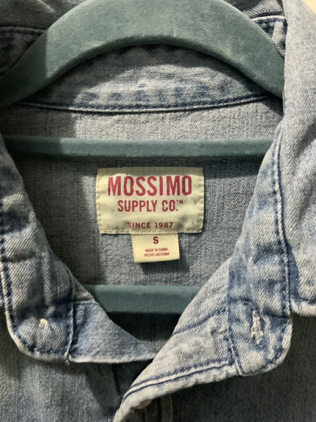 If Six Was Nine Mossimo Supply Co Distressed Denime Button Up Shirt Size US S / EU 44-46 / 1 - 12 Thumbnail