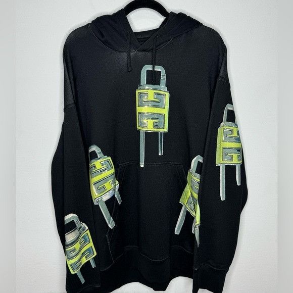 Givenchy Givenchy Oversized Hoodie 4G Lock Print Black Green Men’s La Size US L / EU 52-54 / 3 - 1 Thumbnail