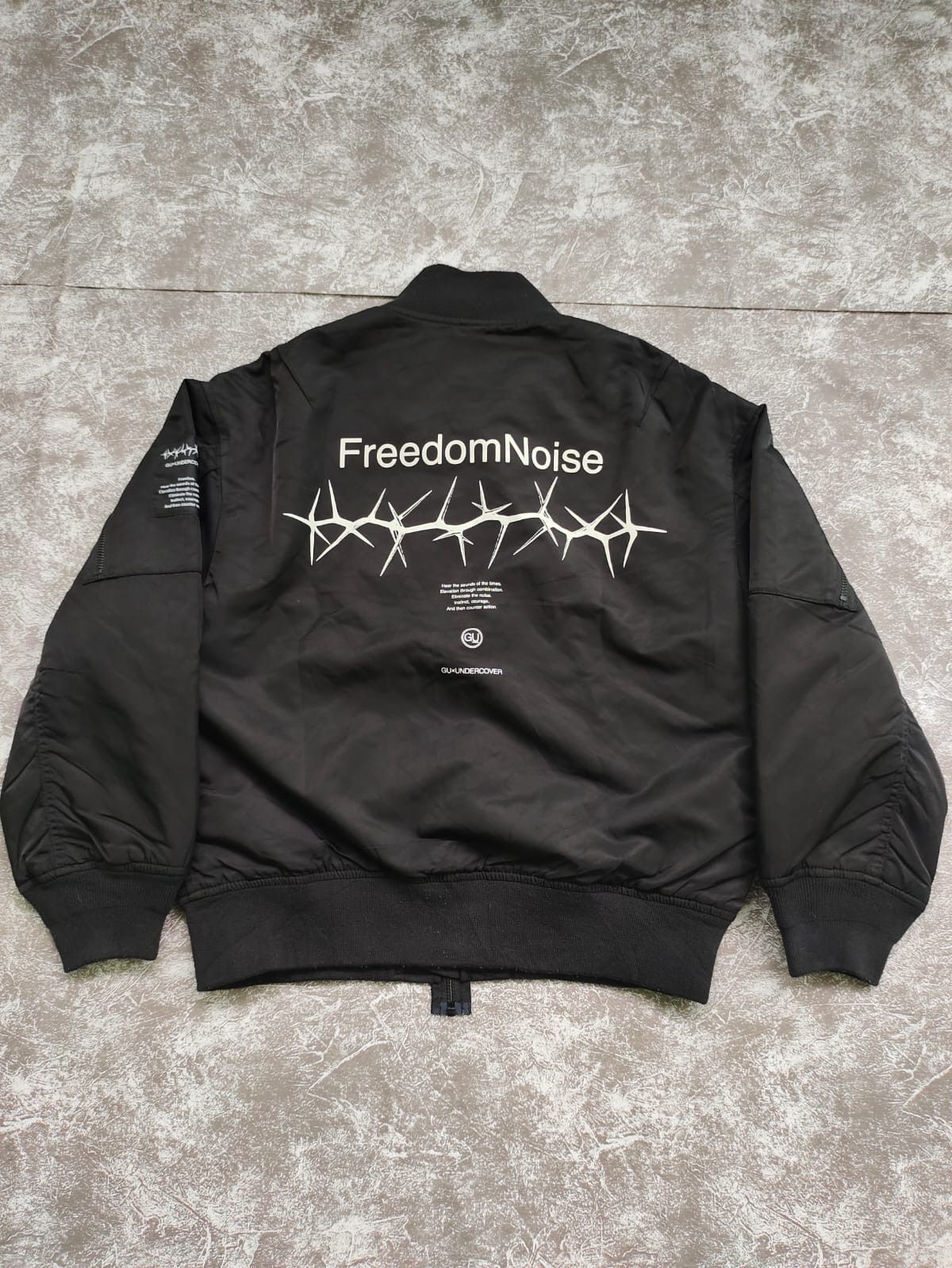 GU × Undercover Freedom Noise Bomber Jacket GU x UNDERCOVER Size XS / US 0-2 / IT 36-38 - 2 Thumbnail