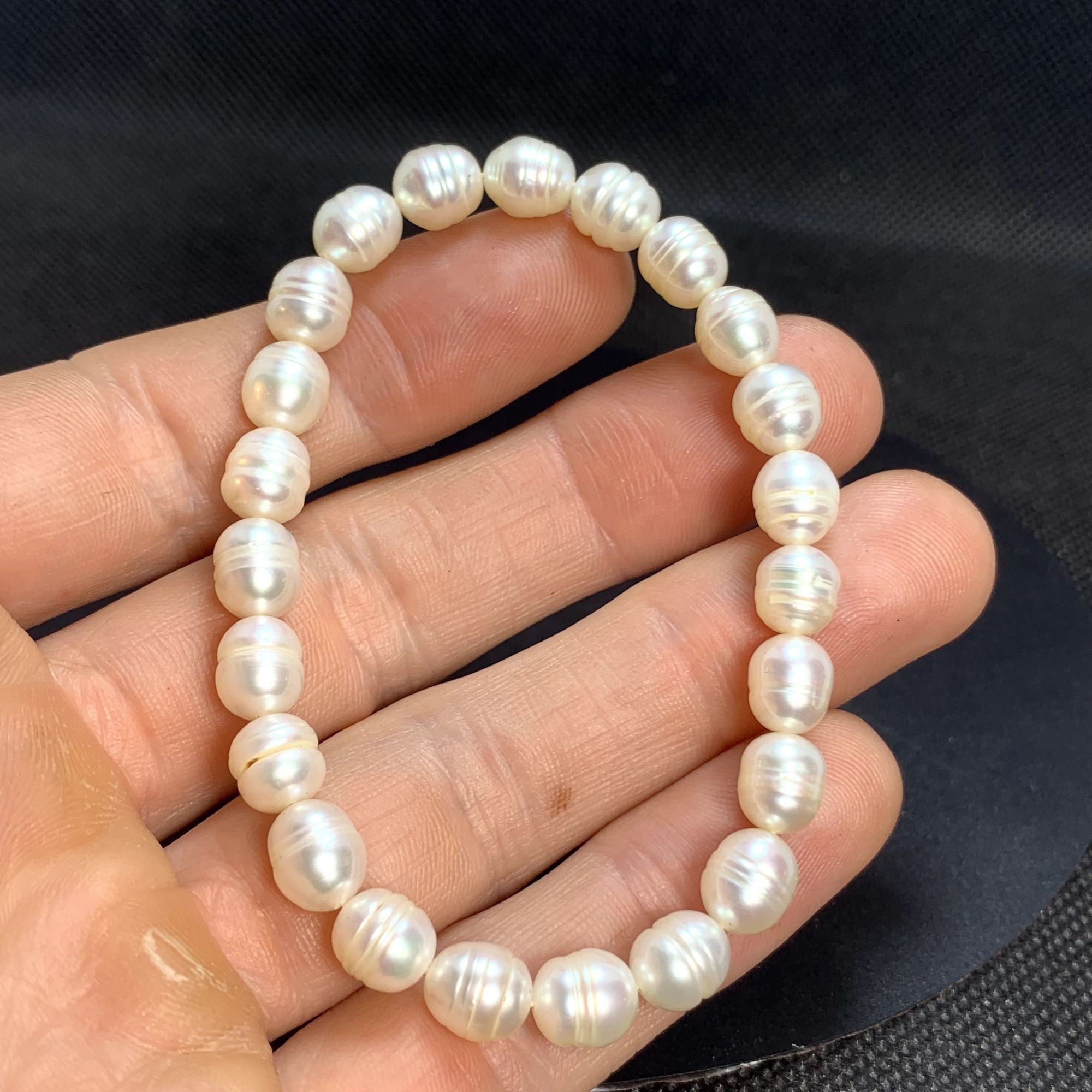 Other Cultured Freshwater Pearl Bracelet Elastic No Clasp 7mm Oval Size ONE SIZE - 5 Thumbnail