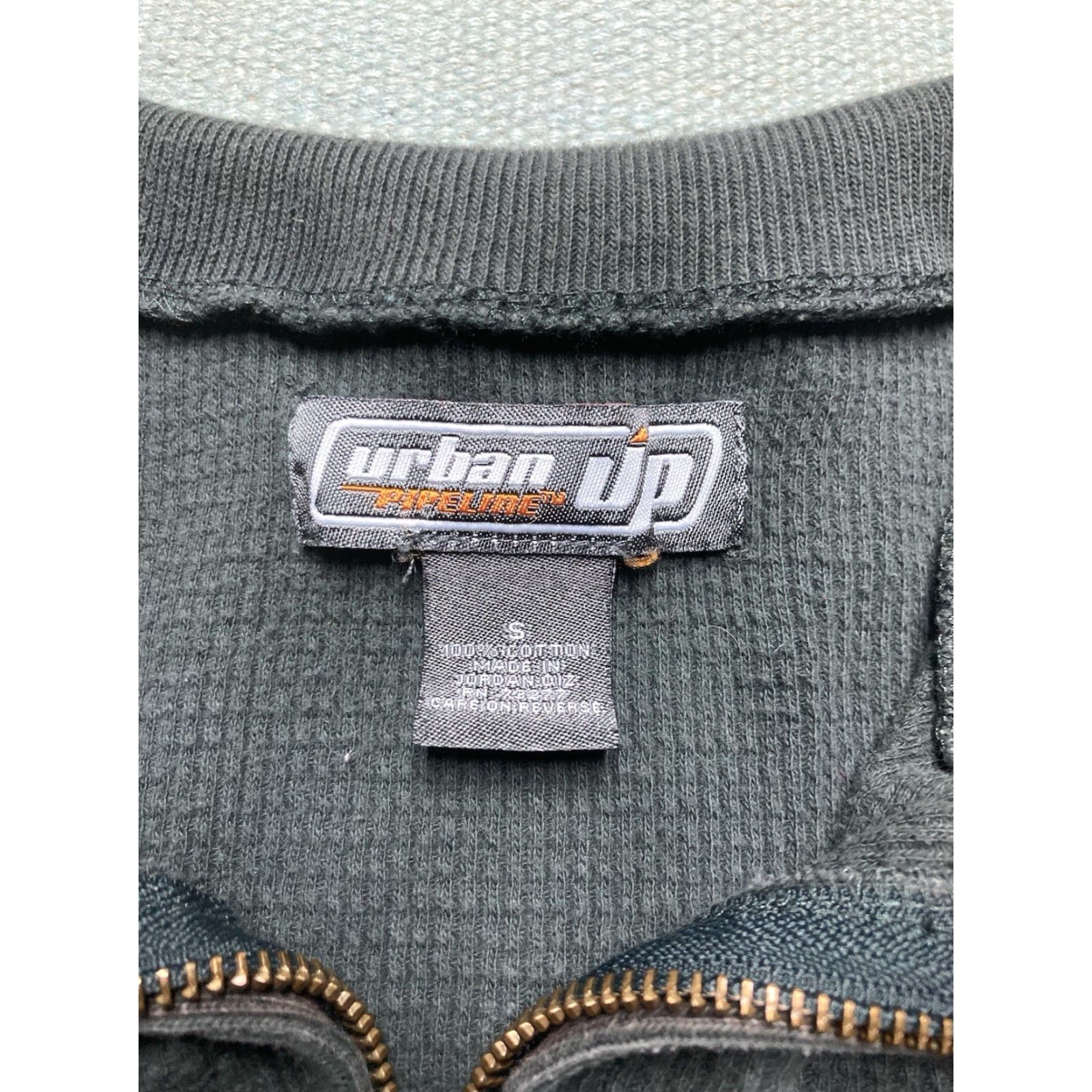 Vintage VINTAGE Urban Pipeline ThermAL Knit 1/4 Zip Polo Shirt Black Grunge Grunge Cotton Small Men T-Shirt Size US S / EU 44-46 / 1 - 3 Thumbnail