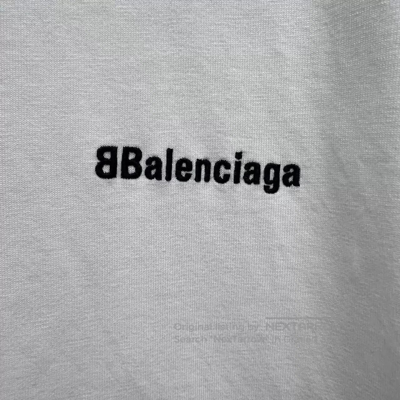 Balenciaga White Short. Size US M / EU 48-50 / 2 - 3 Thumbnail