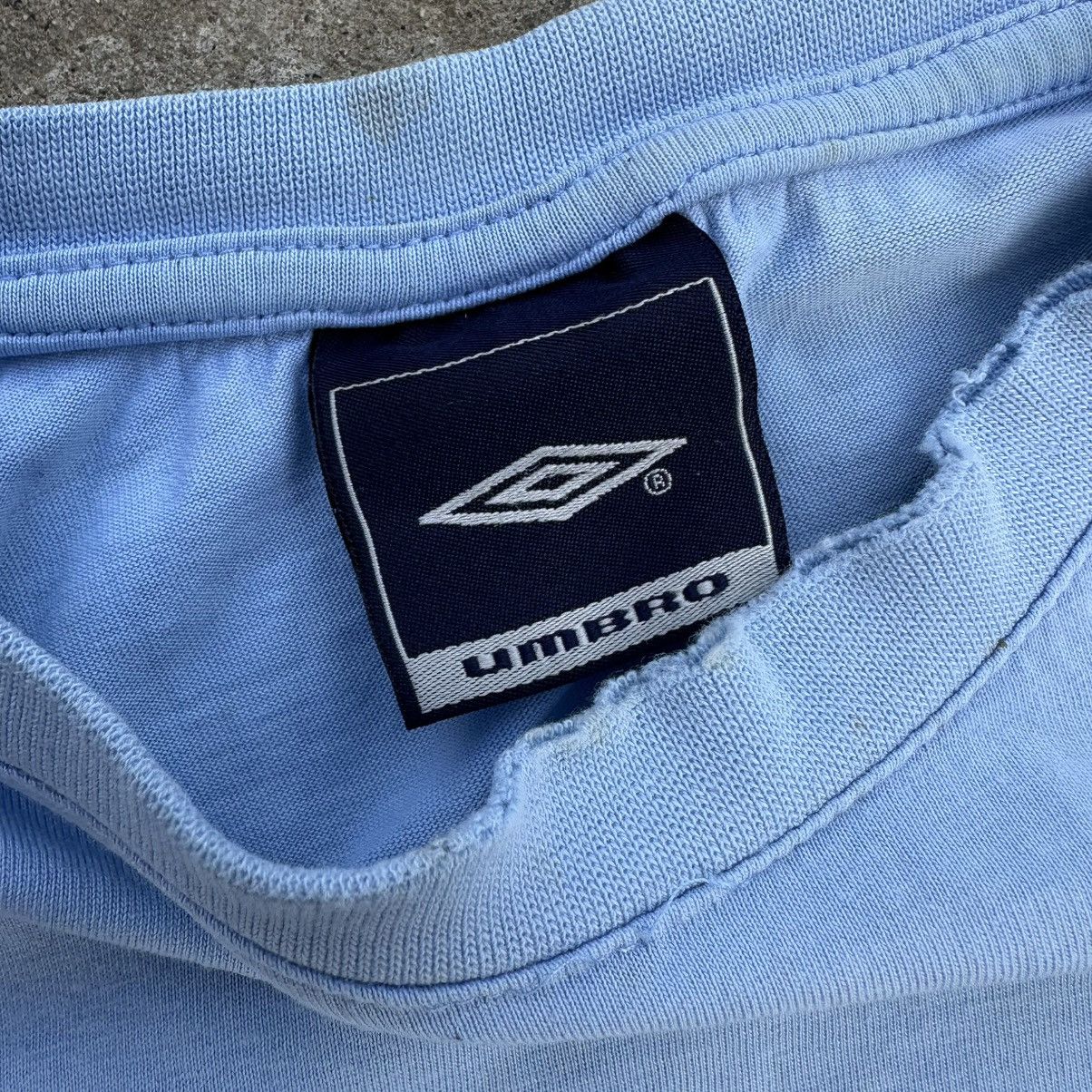 Umbro Vintage Umbro T-shirts Big Logo Size M Grunge 00s USA Size US M / EU 48-50 / 2 - 8 Thumbnail