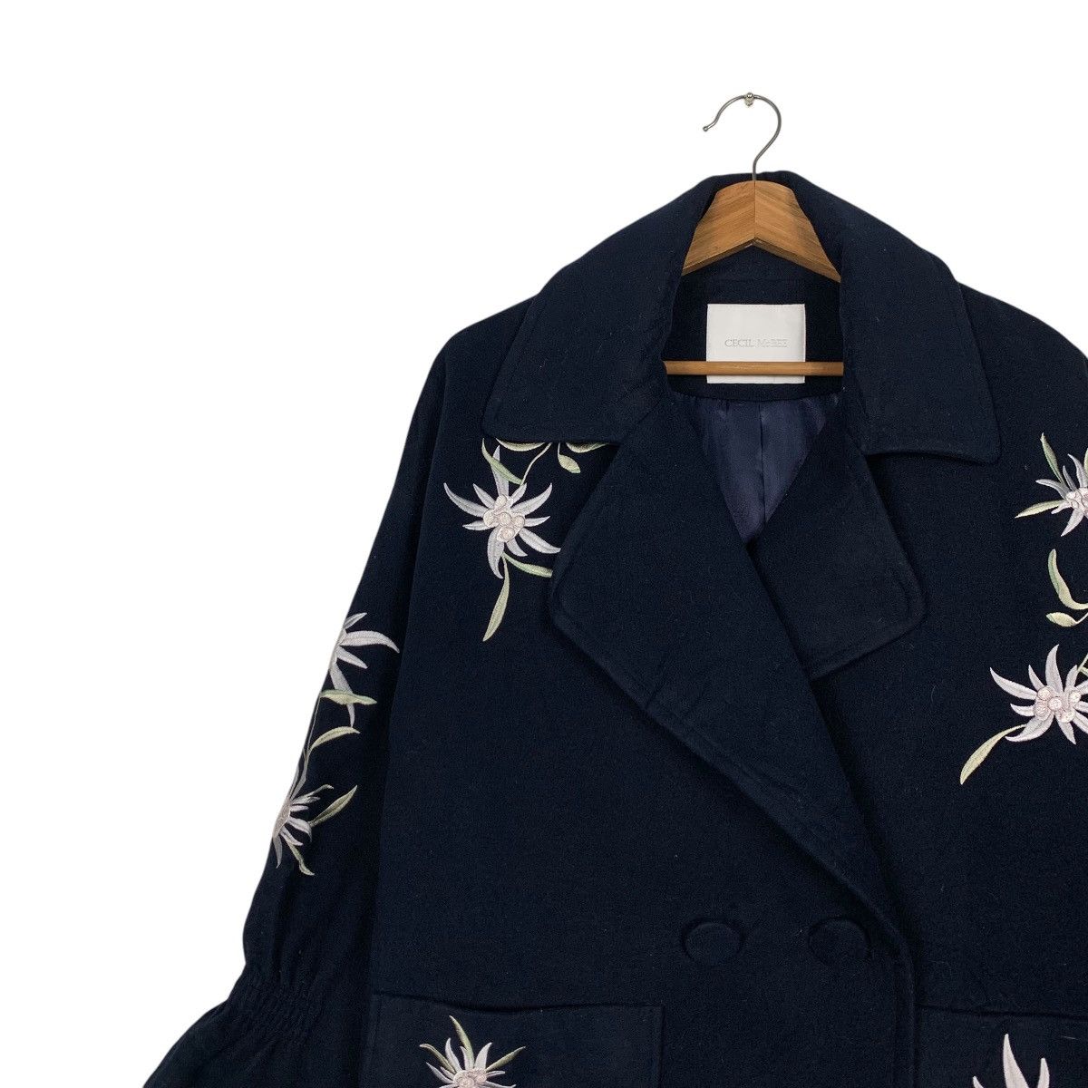 Japanese Brand CECIL McBEE Embroidery Flowers Double Breast Coat #2328-C104 Size M / US 6-8 / IT 42-44 - 6 Thumbnail