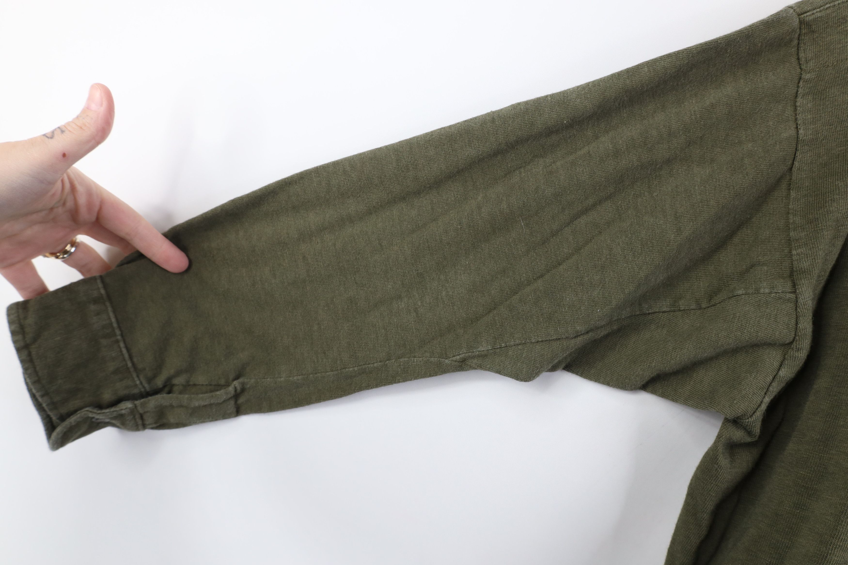 Vintage Vintage 50s Military Collared Knit Sleep Shirt Olive Green Size US L / EU 52-54 / 3 - 6 Thumbnail