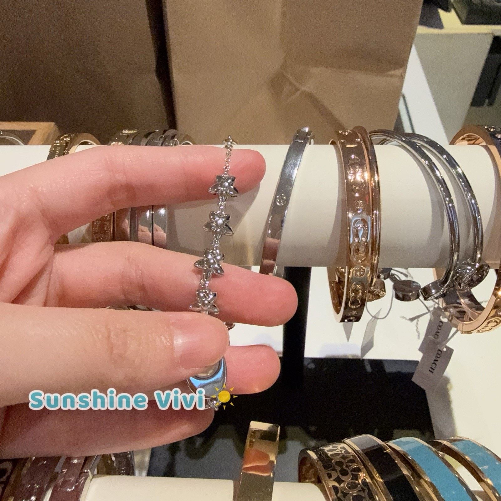 Coach NWT Coach Wildflower Chain Linear Bracelet Pearl CDS66 Size ONE SIZE - 4 Thumbnail