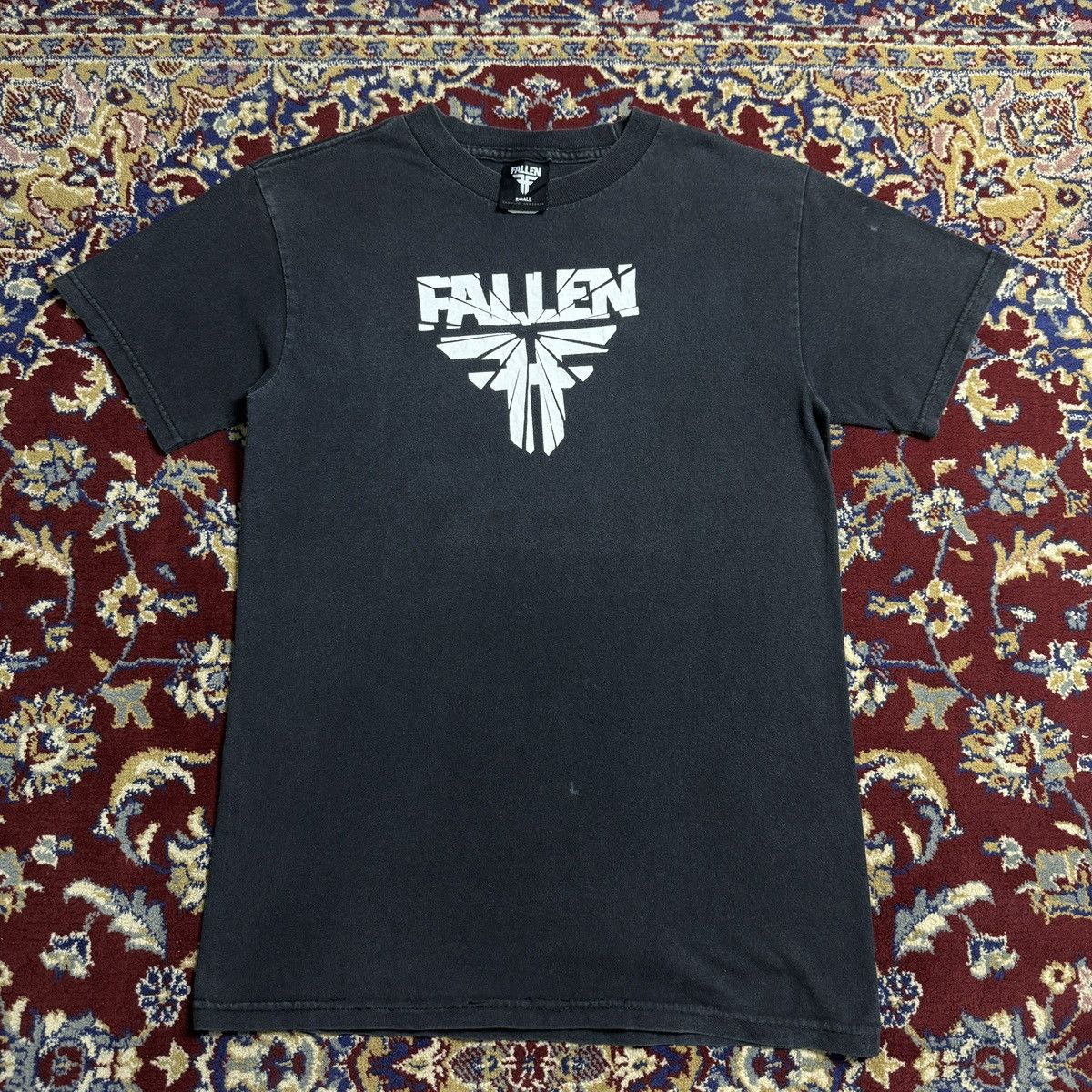 Fallen Vintage 2000s Fallen skateboards Logo tee Y2K rare Size US S / EU 44-46 / 1 - 3 Thumbnail