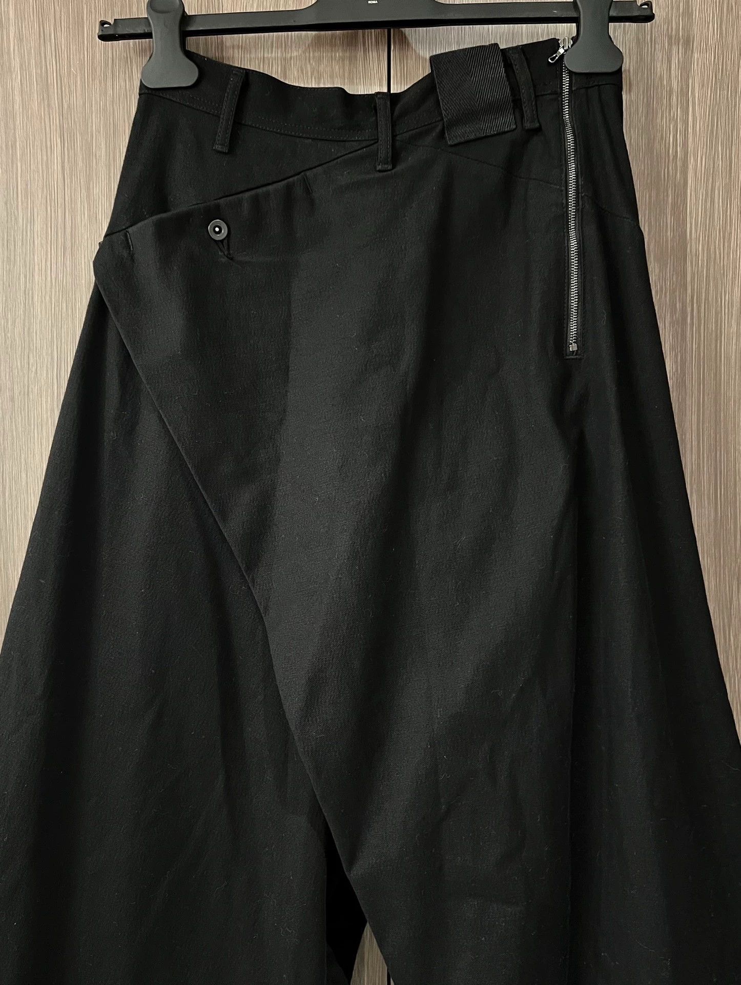 Julius Julius 7 Baggy Folded Placket Wide Leg Pants Japan M Size US 33 - 5 Thumbnail