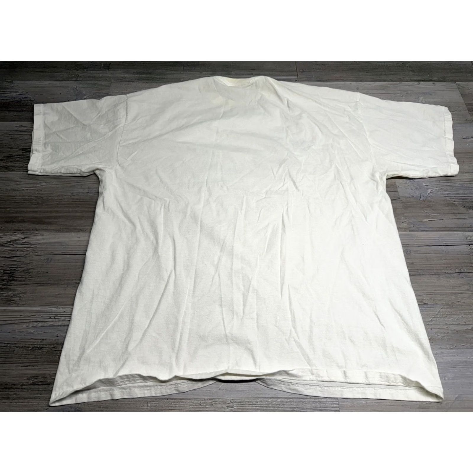 Disney VINTAGE Disney T-Shirt White 2XL Mickey Mouse Big Logo Spell Out Graphic Print Crew Neck Short Sleeve Men USA 90s Cartoon Theme Vintage Logo Shirt Size US XXL / EU 58 / 5 - 2 Thumbnail