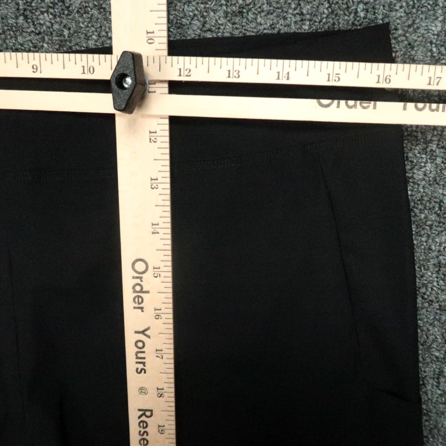 Vintage On Cloud Shorts Mens 2XL Black Athletic Lightweight Breathable Pockets Run/Hike Training Shorts Size US 39 - 7 Thumbnail