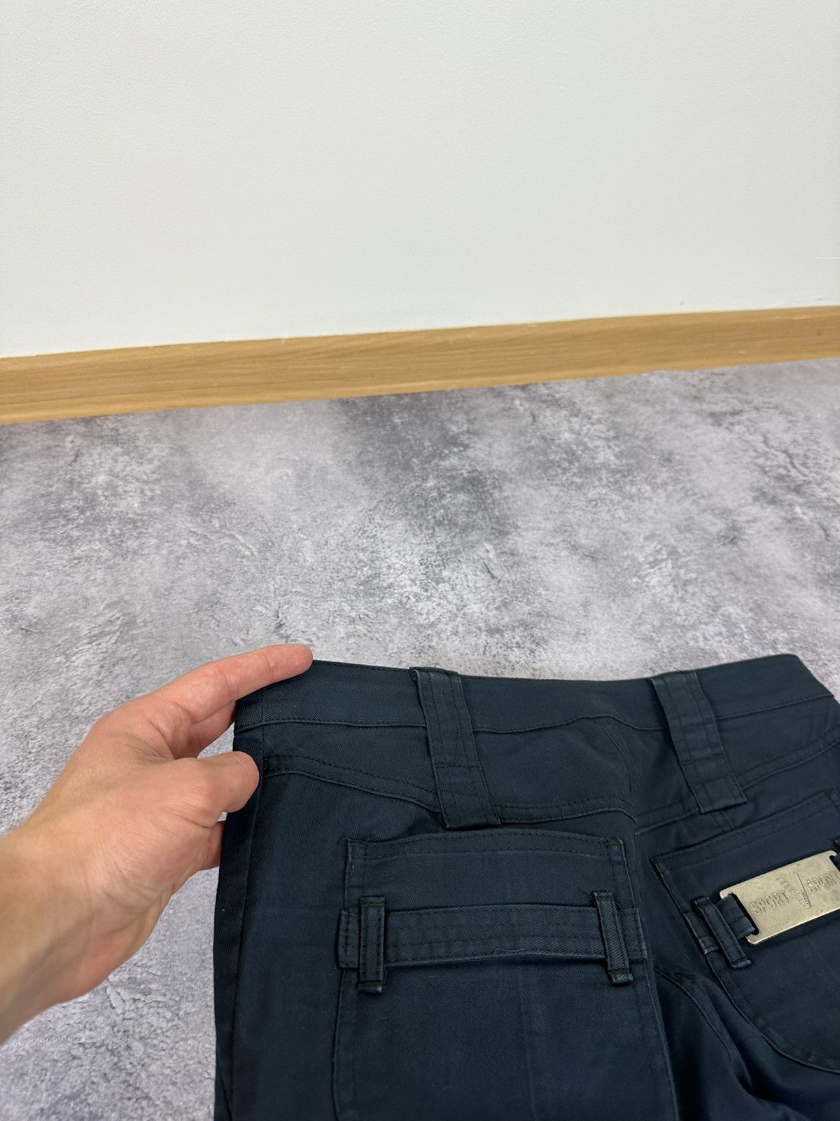 Versace × Vintage Vintage 90s Versace Medusa Avant Garde Luxury Cropped Pants Size 28" / US 6 / IT 42 - 8 Thumbnail